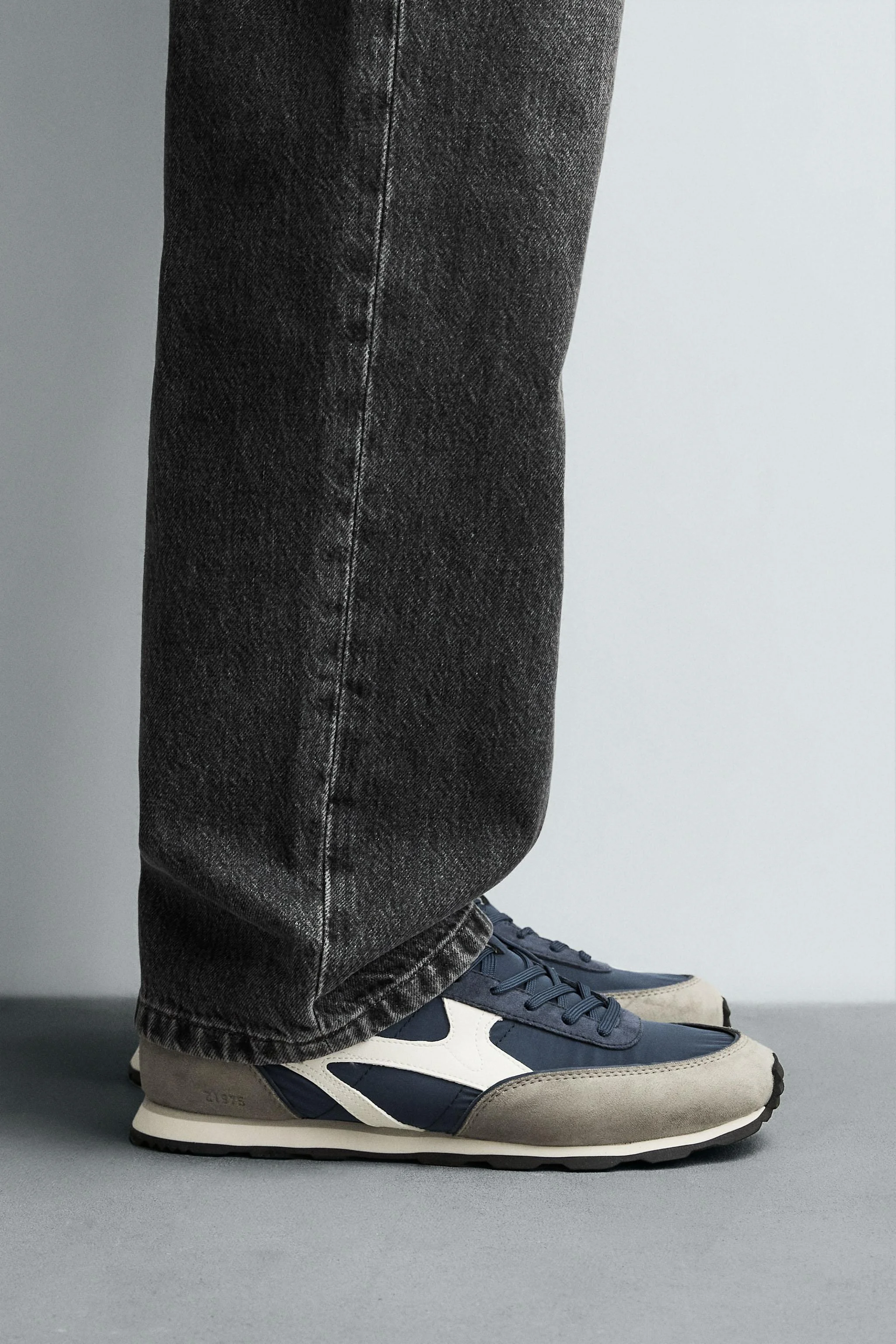 کفش ورزشی به سبک رترو