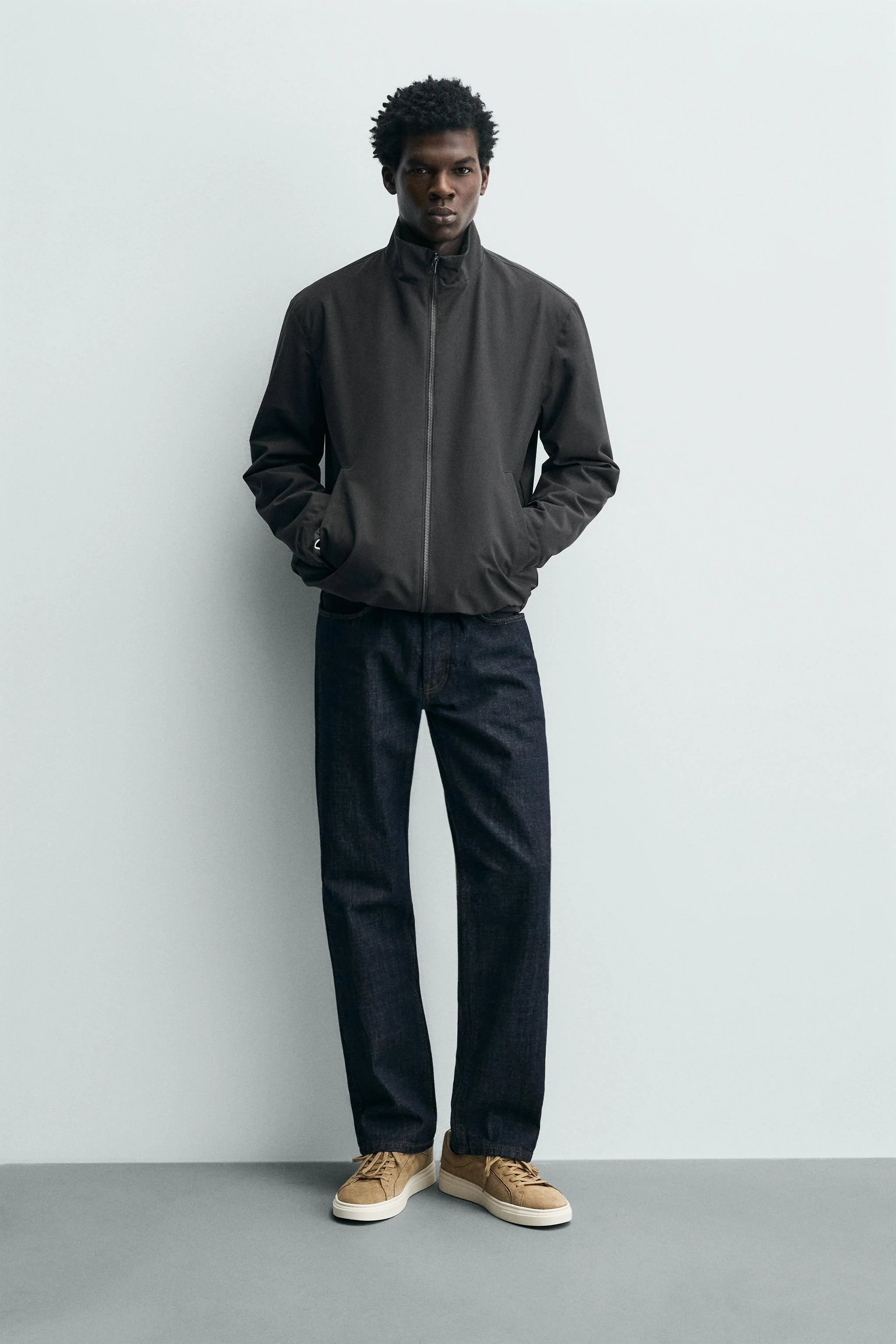 کفش ورزشی چرمی کفش ورزشی چرمی