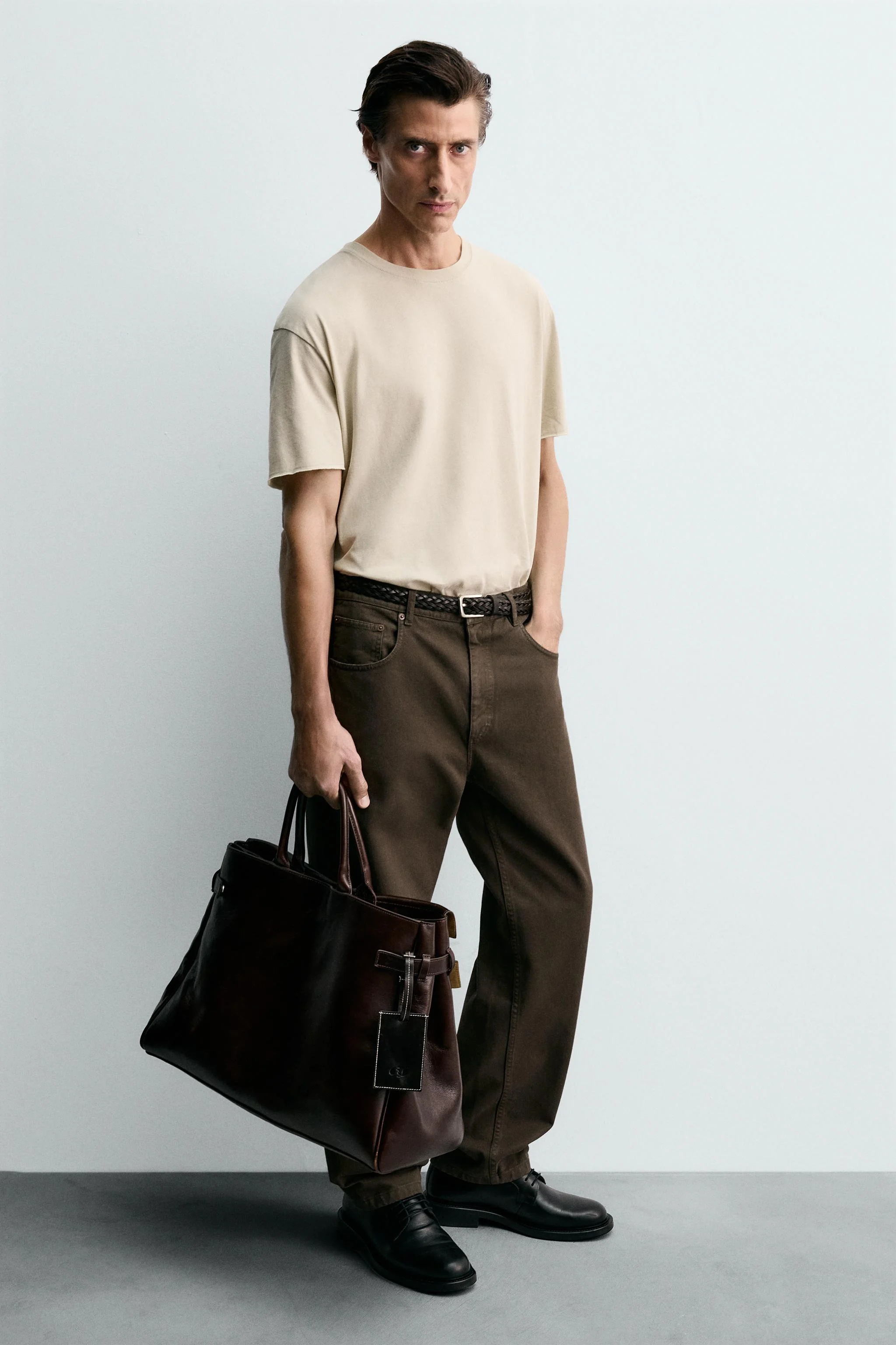 جاکلیدی چرمی