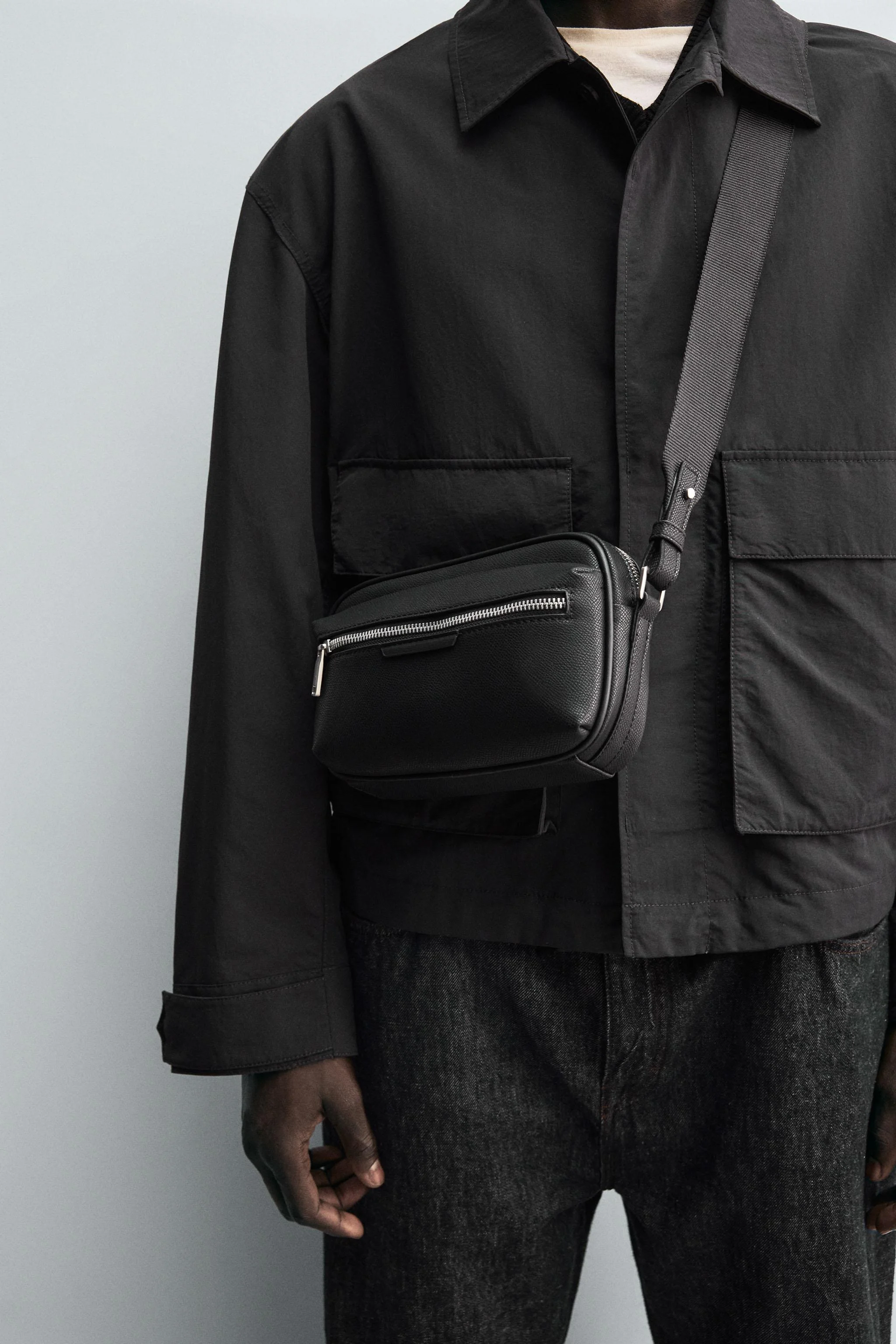 کیف دوشی بافت‌دار