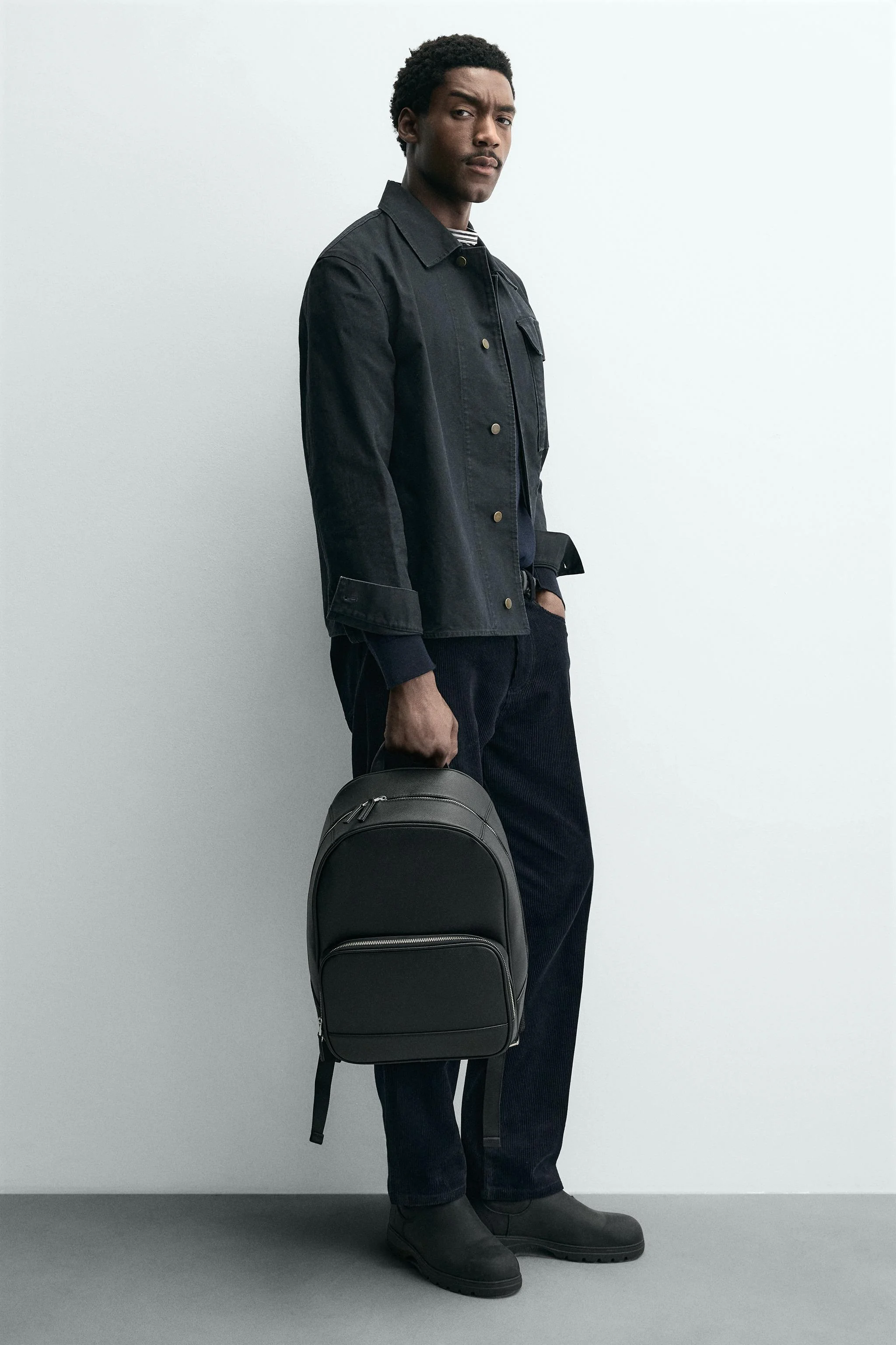 کوله پشتی با بافت برجسته