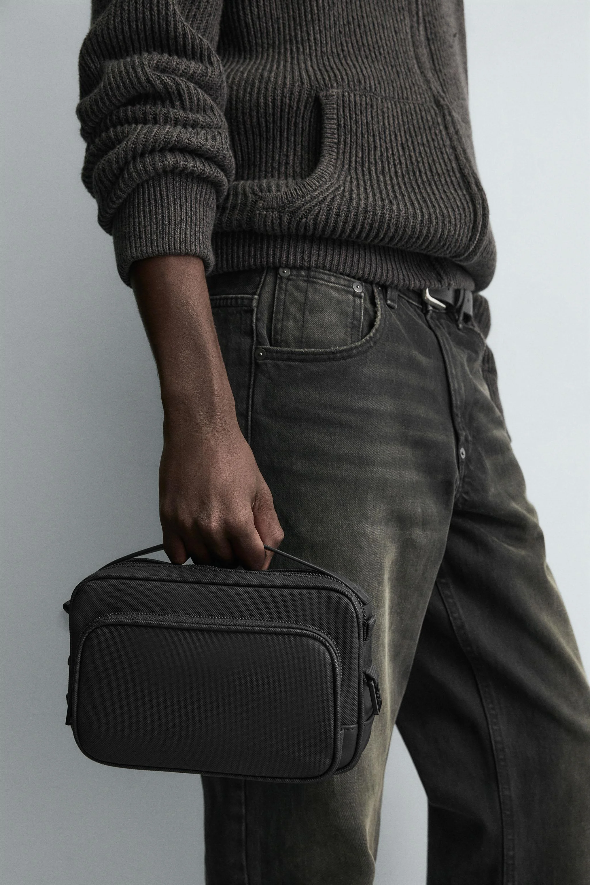 کیف دوشی بافت‌دار