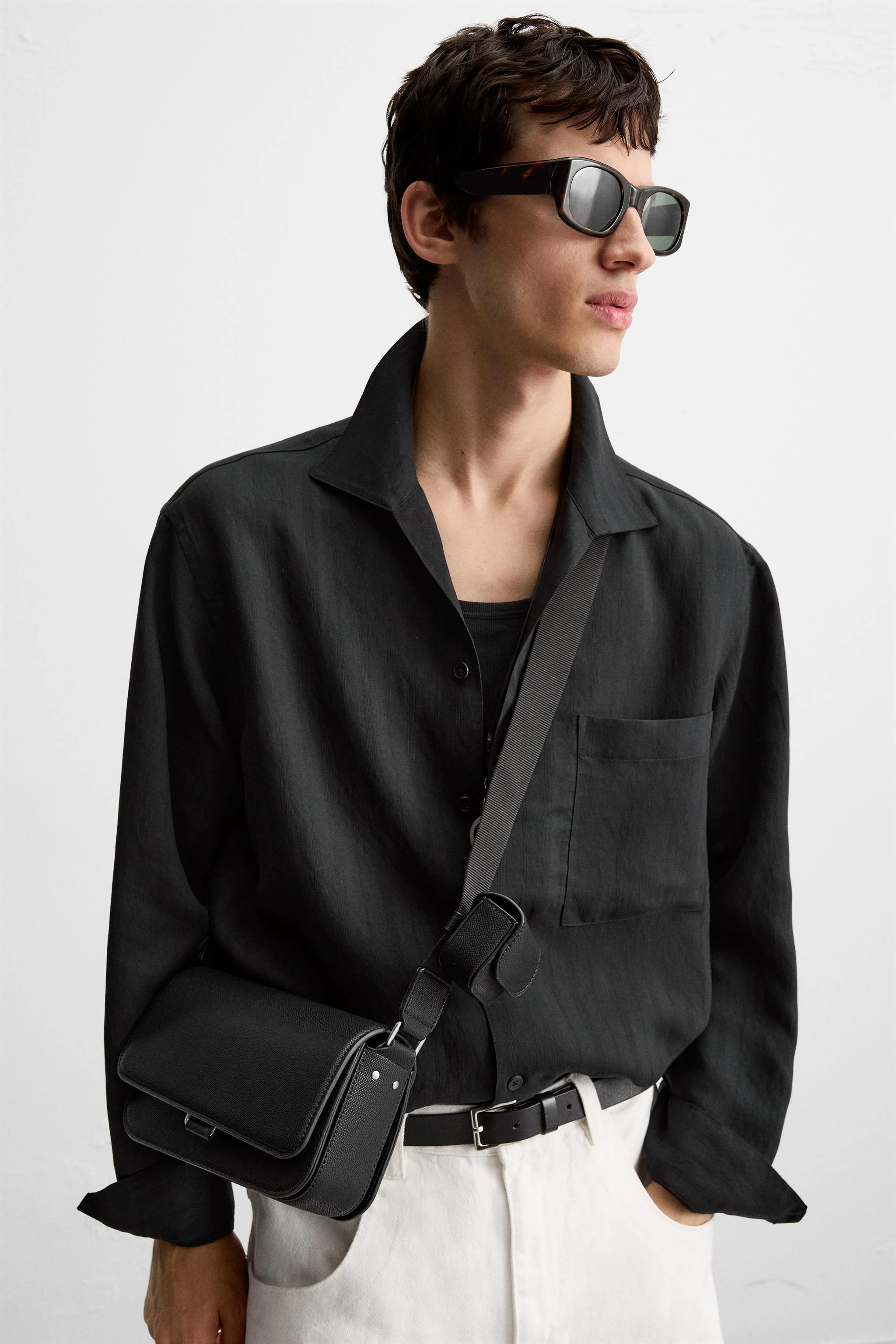 کیف دوشی بافت‌دار