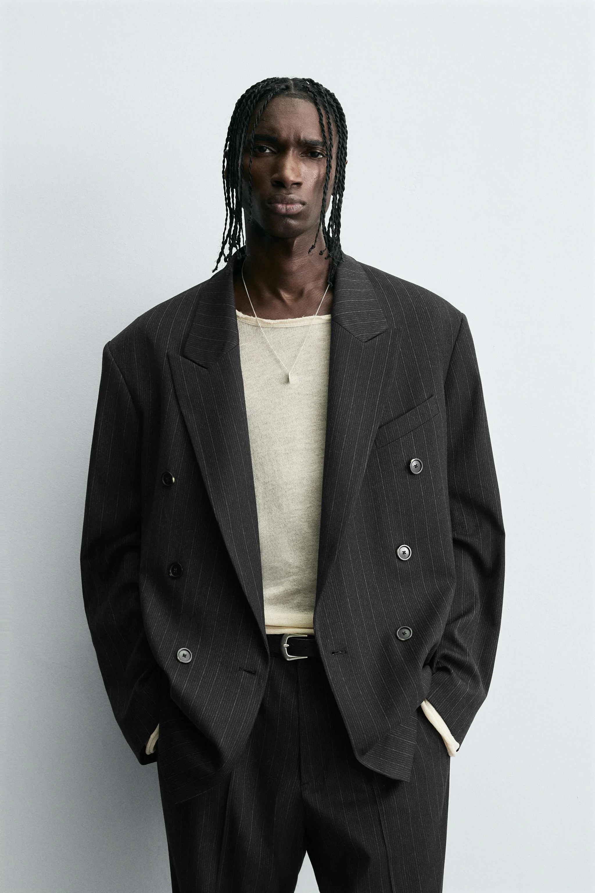 کت راه راه یقه انگلیسی دکمه دوبل کت راه راه یقه انگلیسی دکمه دوبل