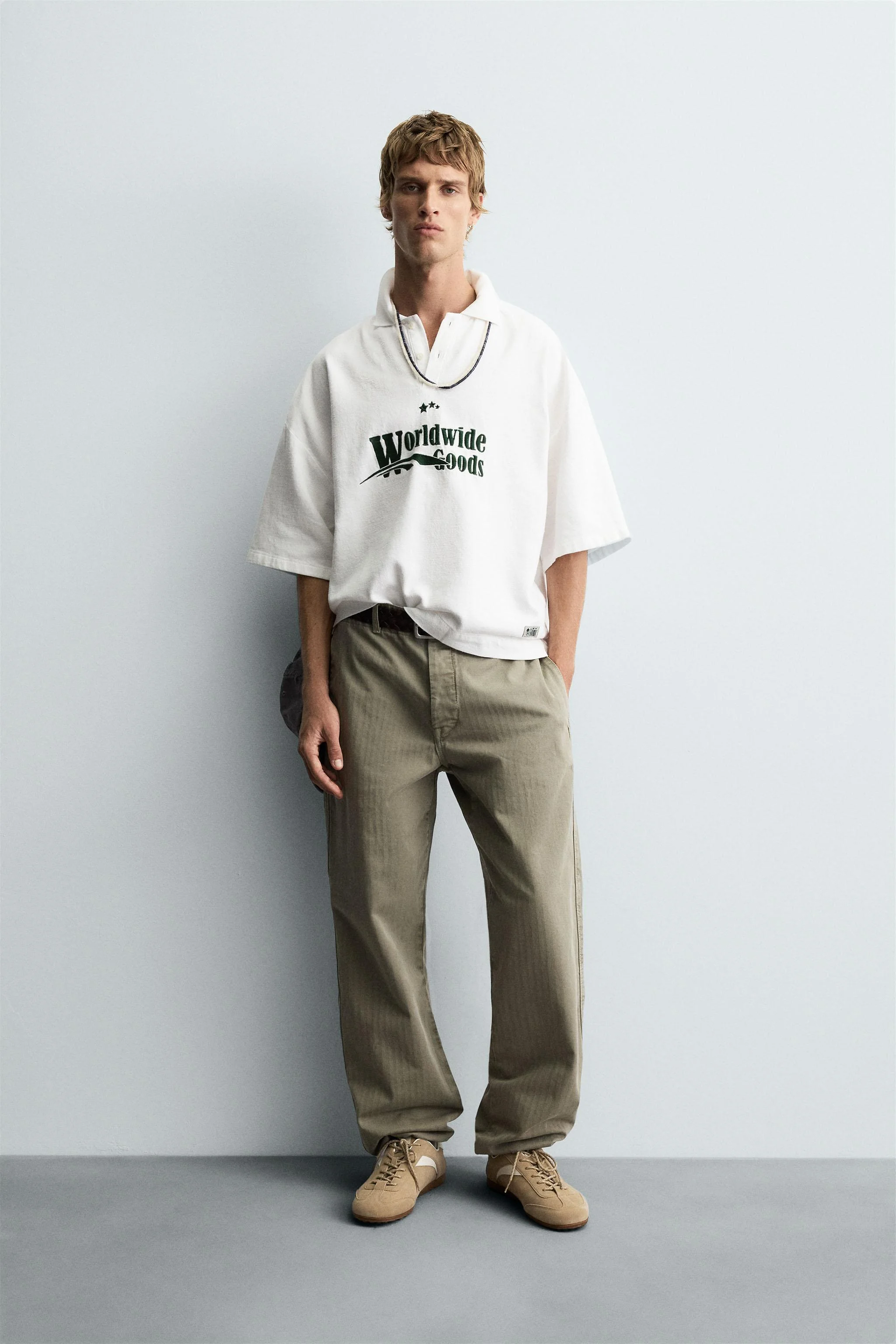 پولوشرت جعبهای گشاد با گلدوزی پولوشرت جعبهای گشاد با گلدوزی