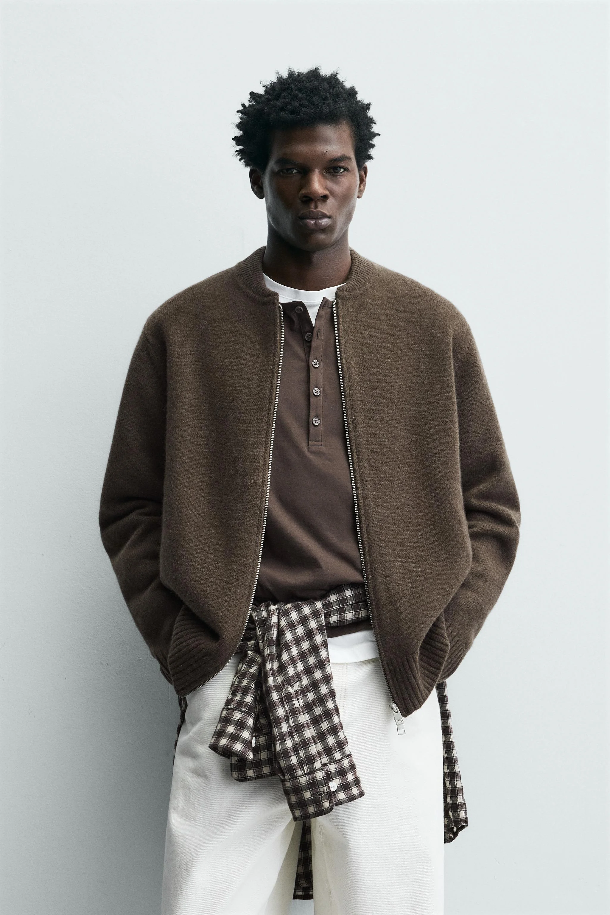 ژاکت کشباف پشمی زیپ‌دار