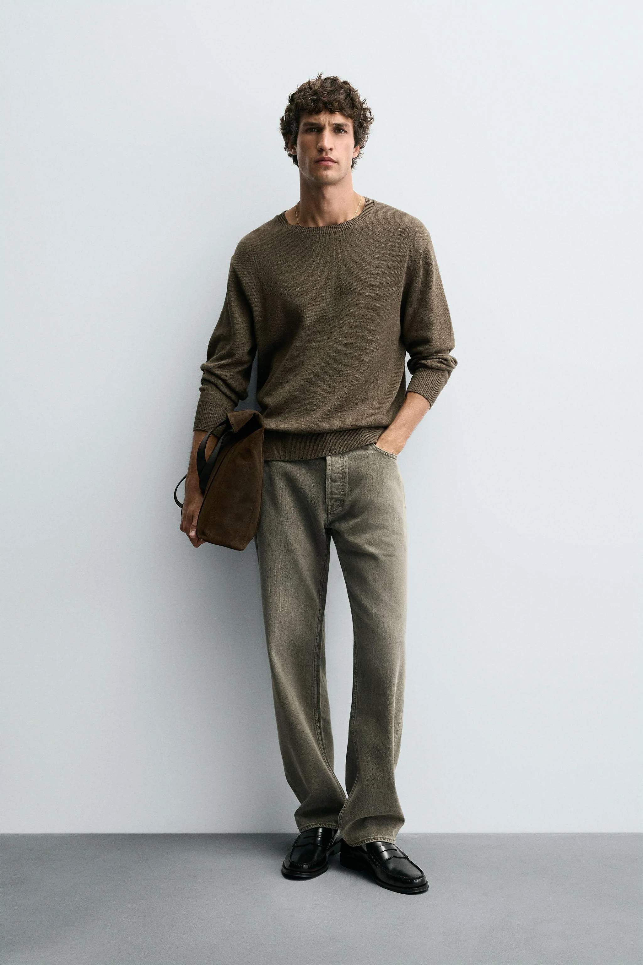 پلیور بافتنی با طرح نخ تابیده