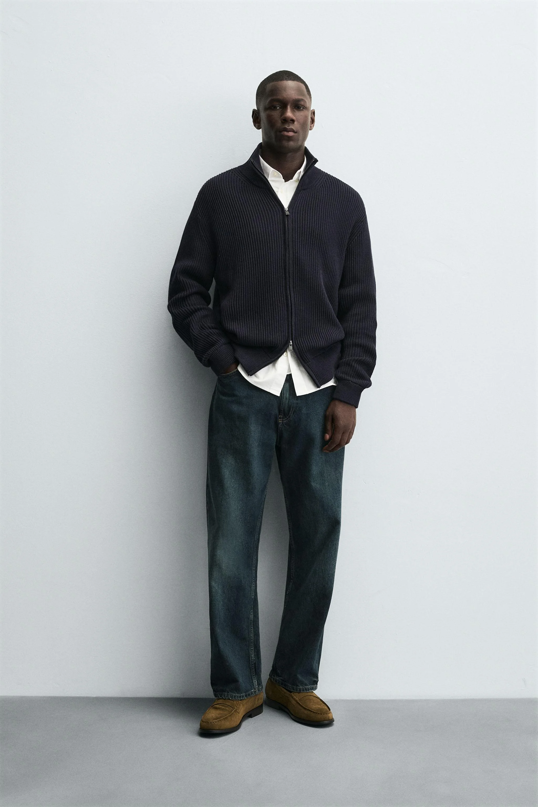 ژاکت بافتنی با زیپ ژاکت بافتنی با زیپ