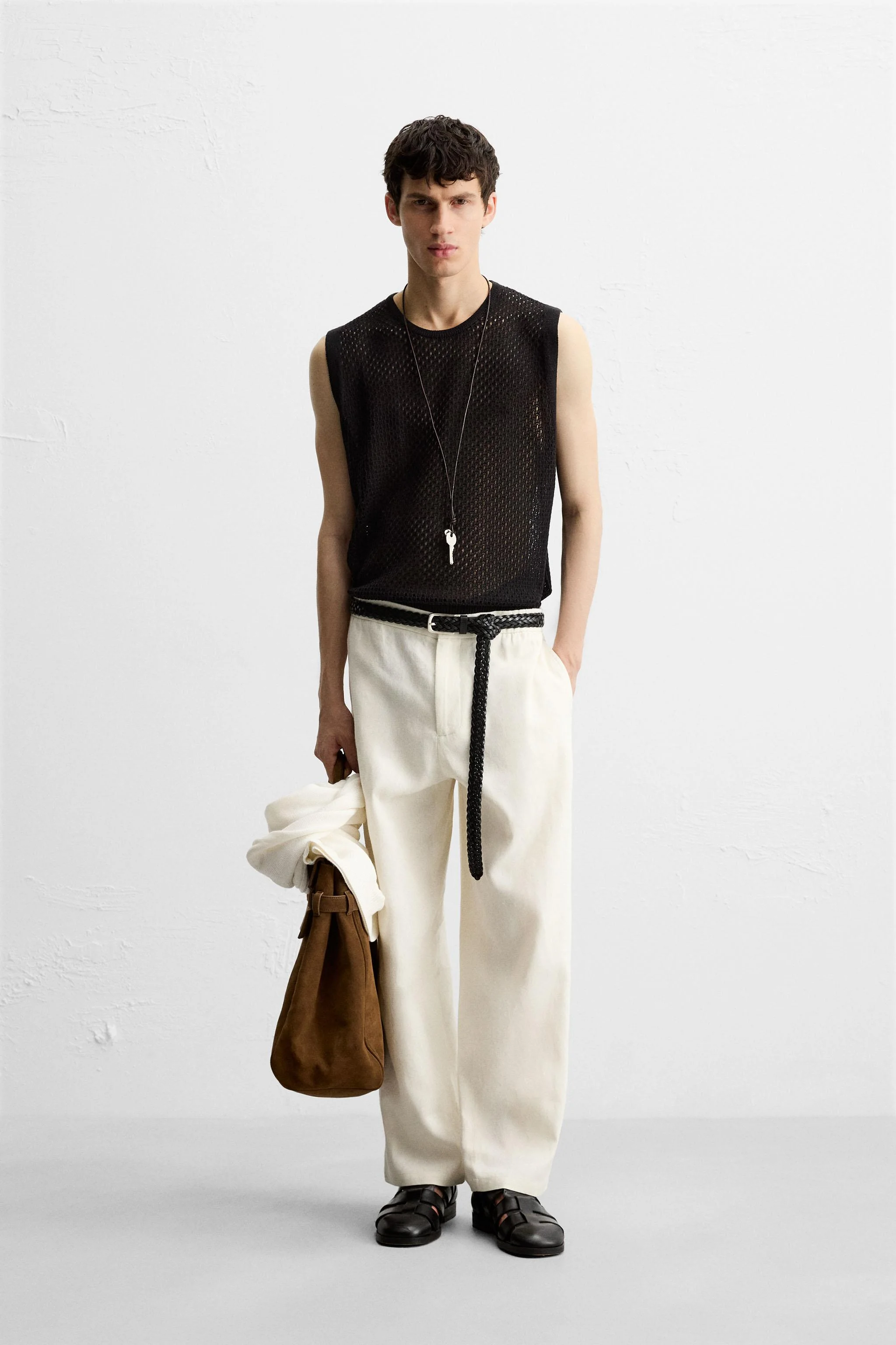 جلیقه بافتنی با طرح باز