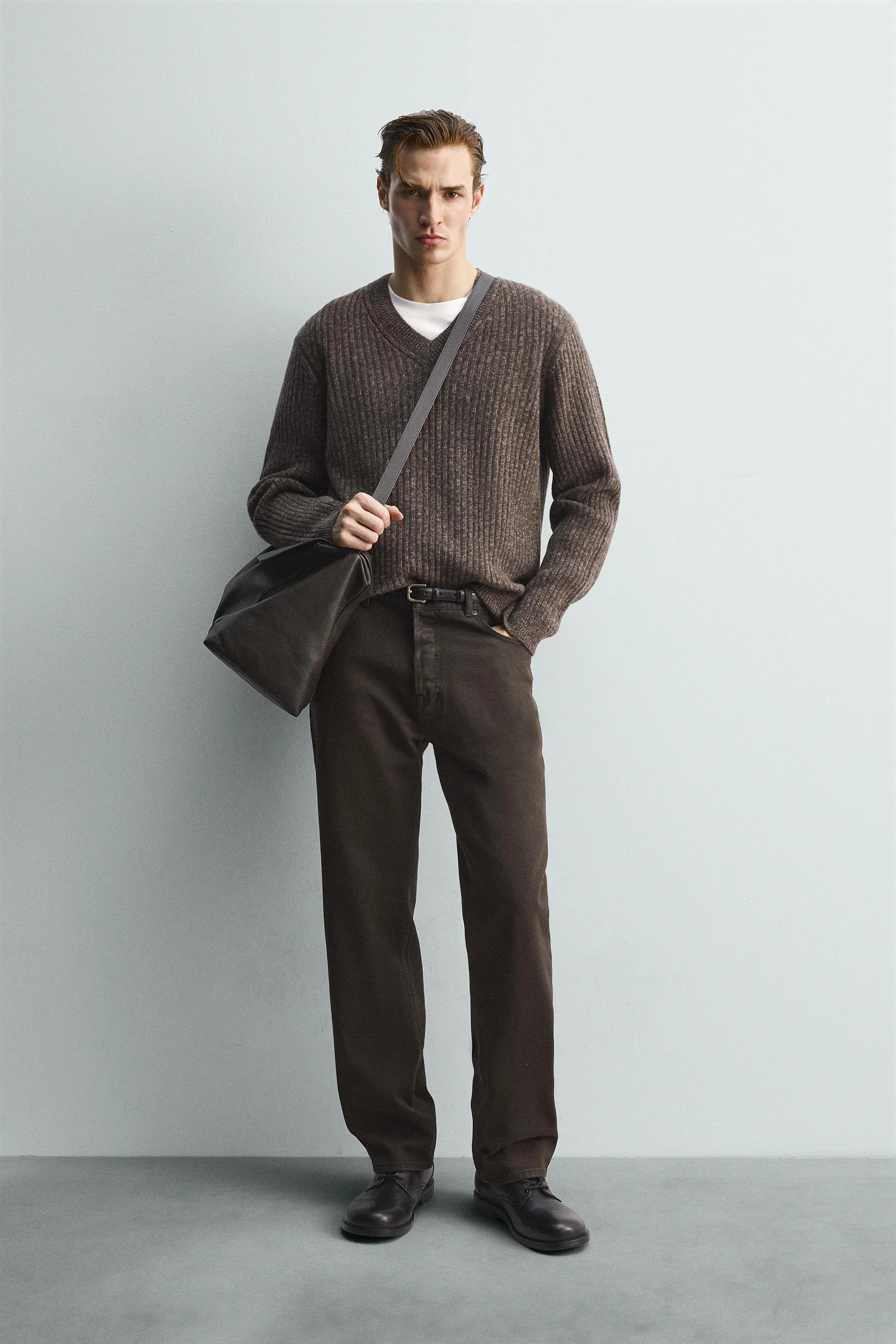 پلیور بافتنی یقه هفت راه راه با مدل معمولی