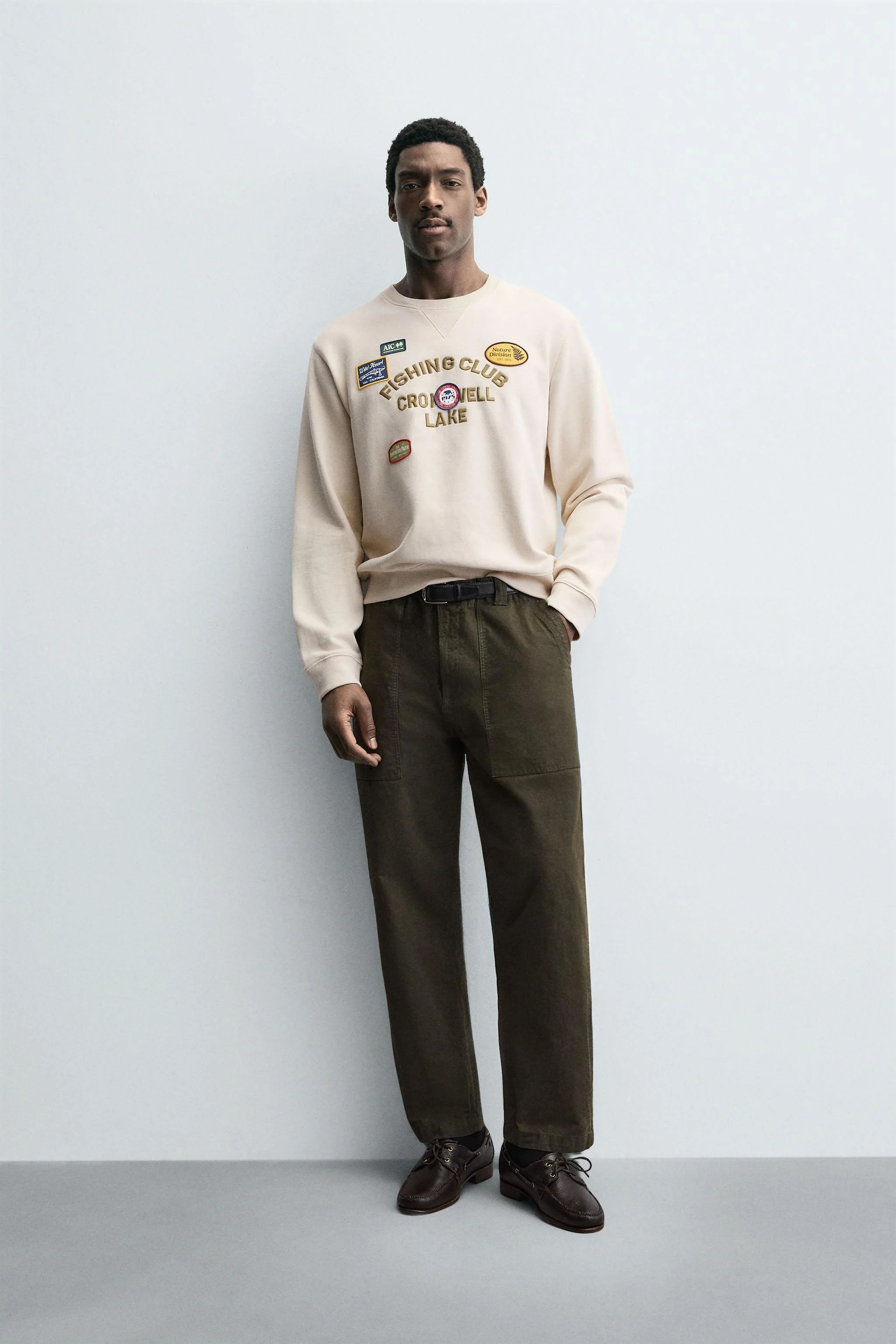 سویشرت گلدوزی شده با نوشته