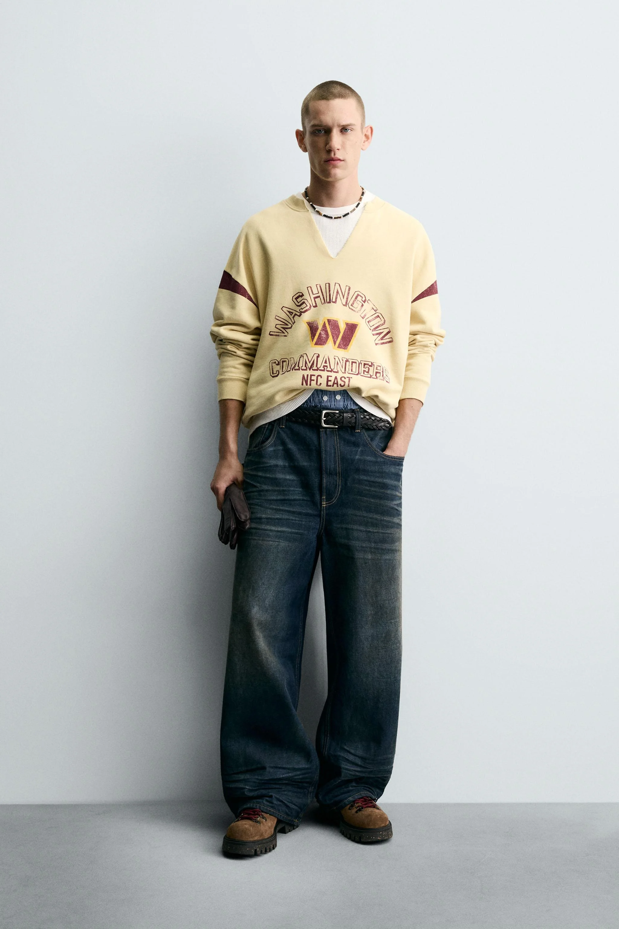 سویشرت یقه باز واشنگتن کاماندرز سویشرت یقه باز واشنگتن کاماندرز