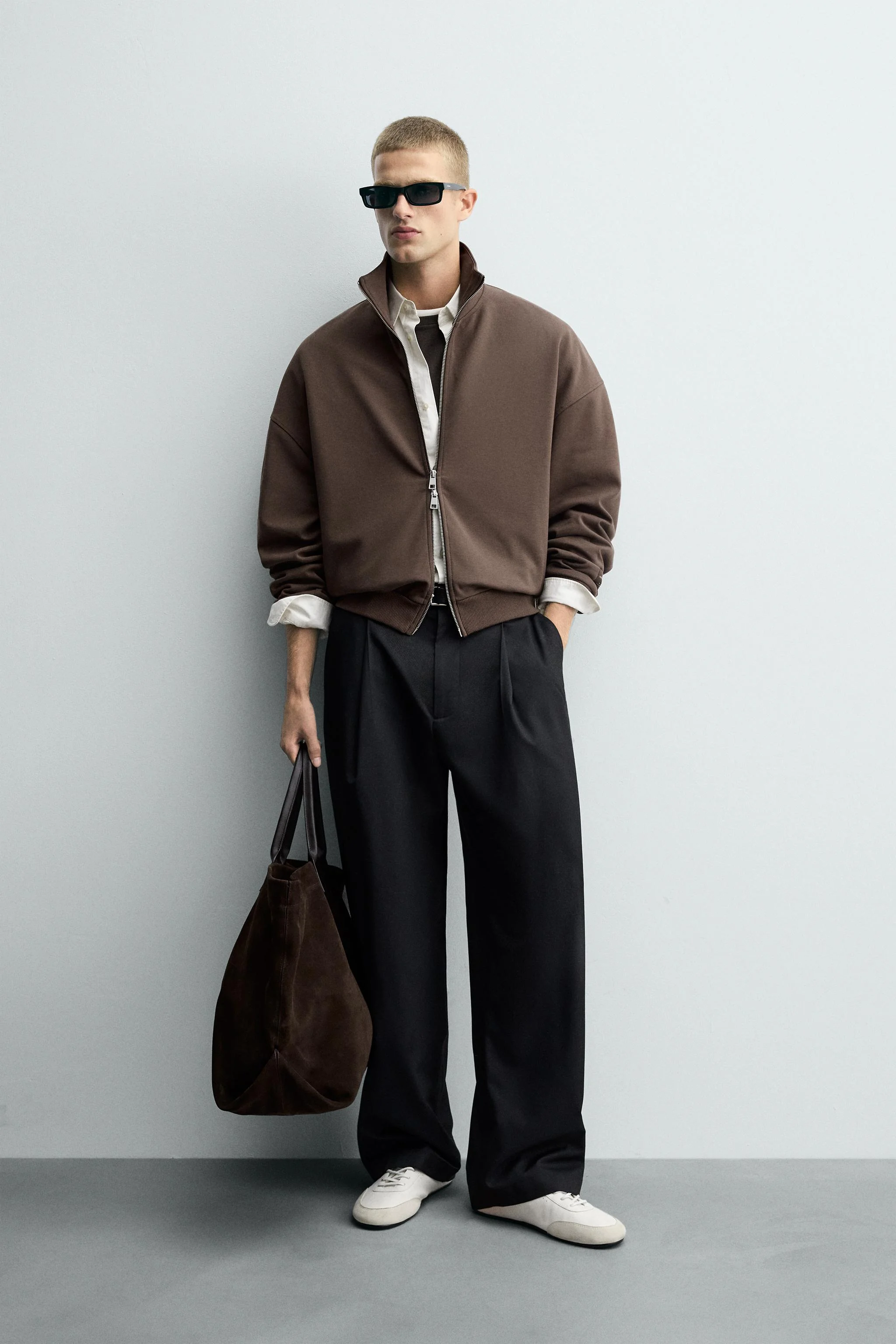 ژاکت با افکت نئوپرن و لیبل