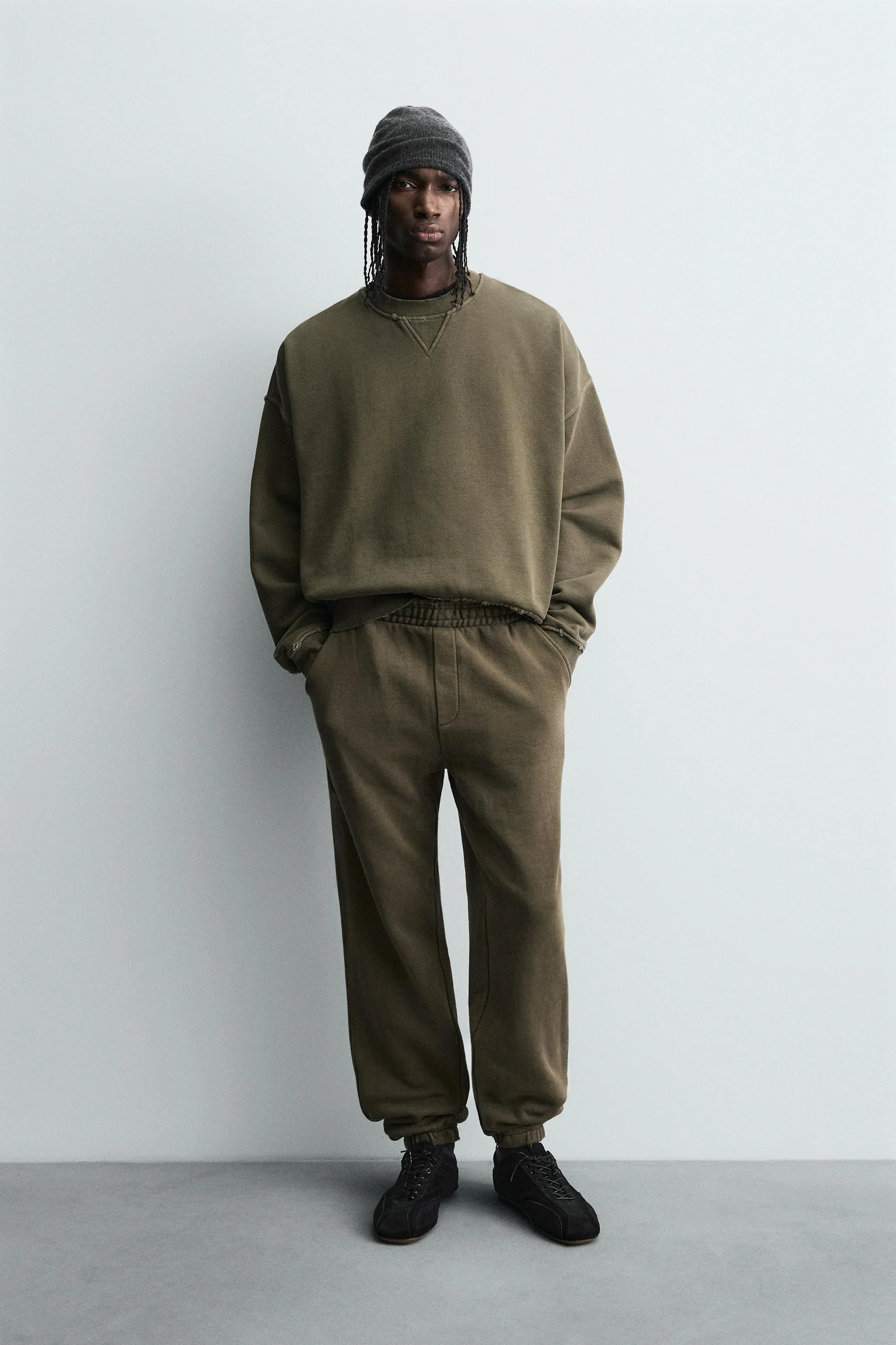 سویشرت یقه گرد محو