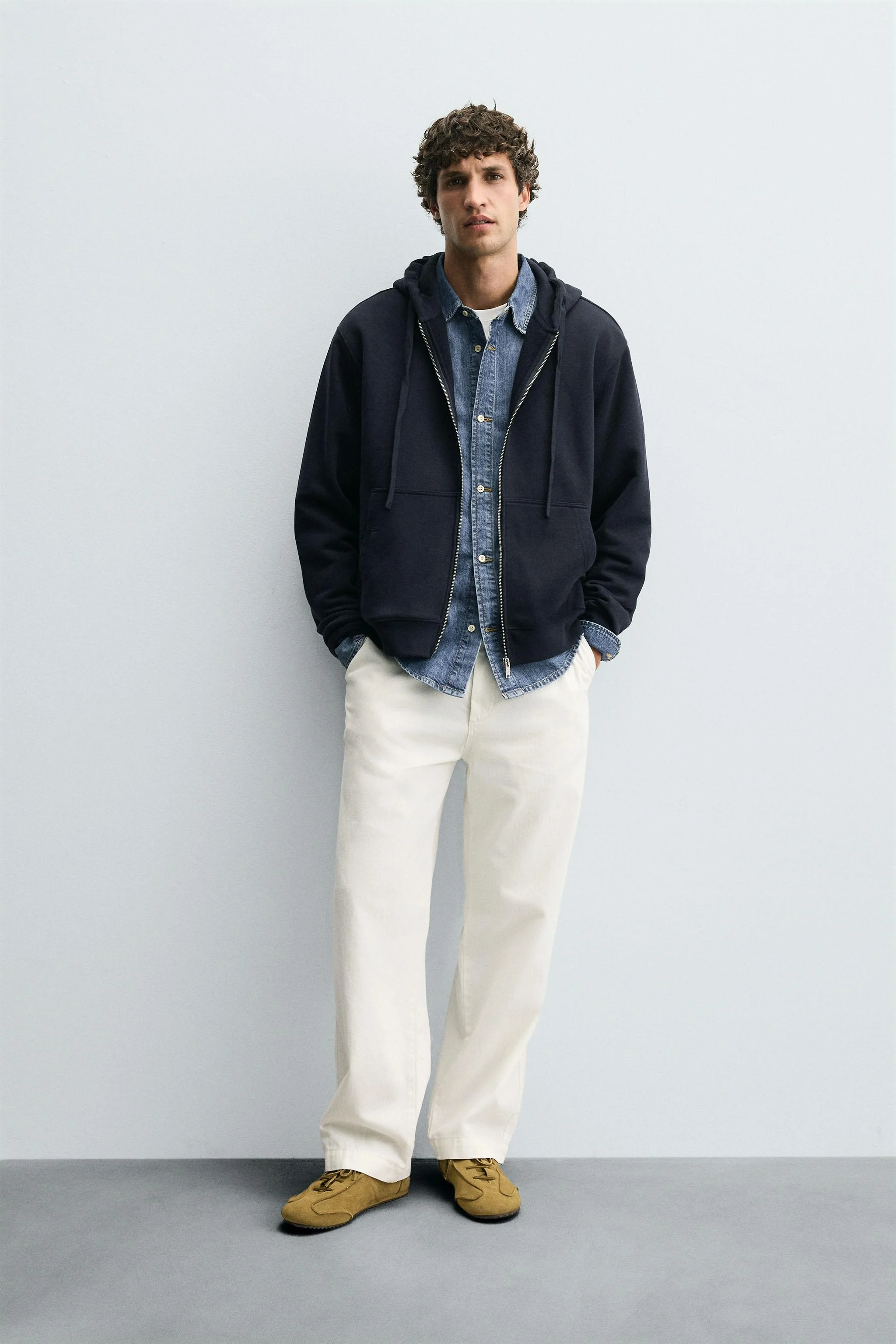 هودی زیپ‌دار