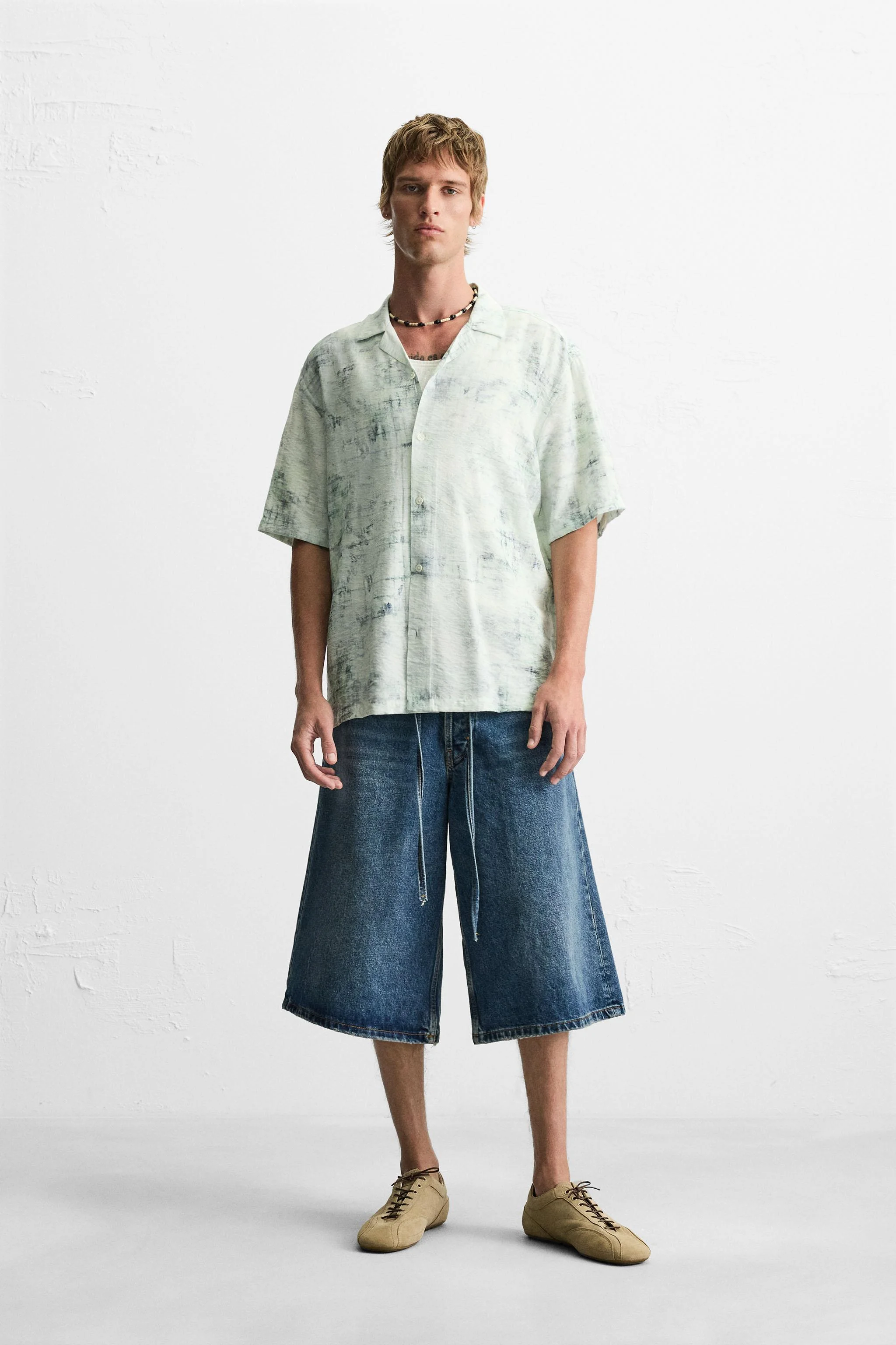 پیراهن طرحدار آبستره پیراهن طرحدار آبستره