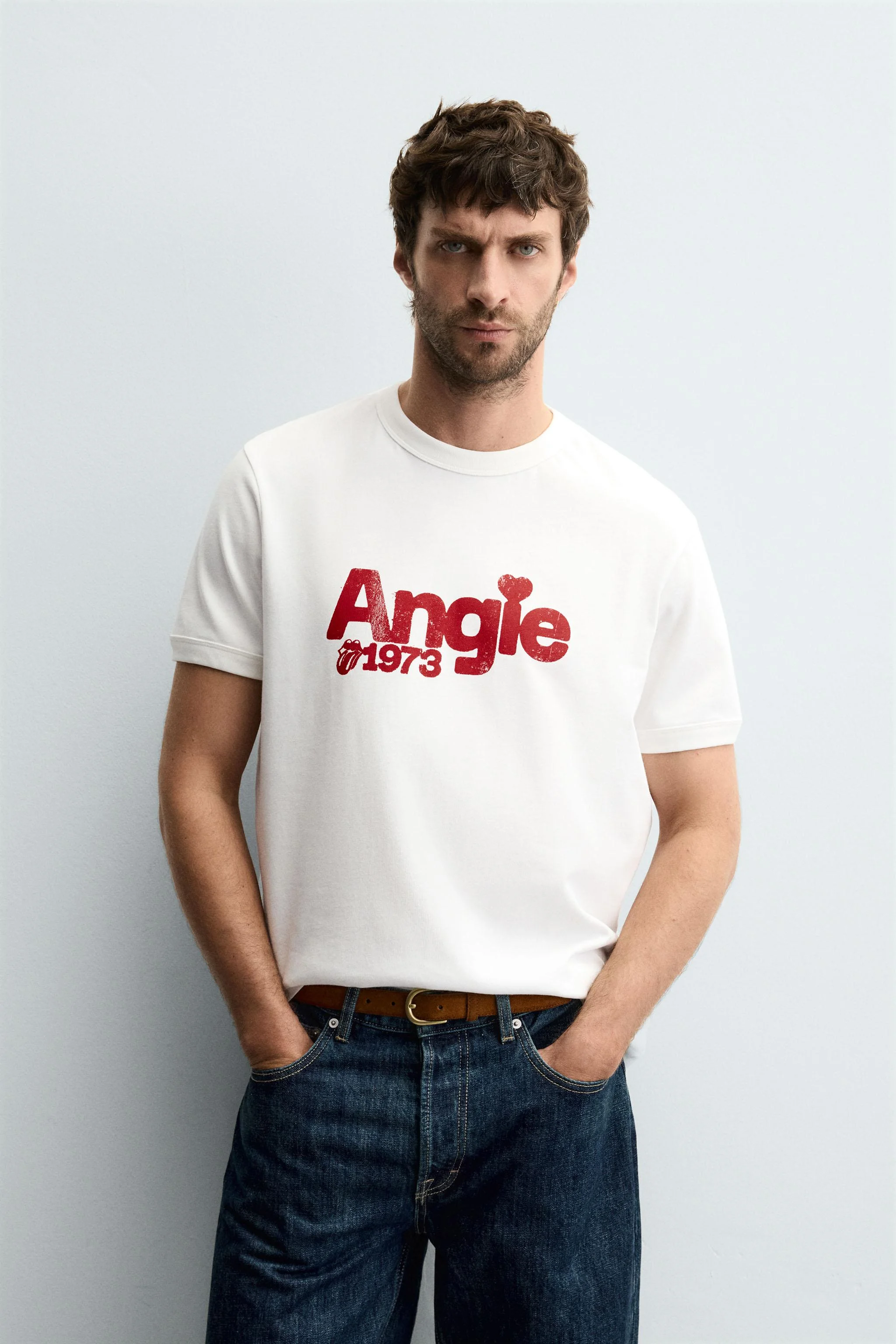 تی شرت آستین کوتاه طرح دار تی شرت آستین کوتاه طرح دار