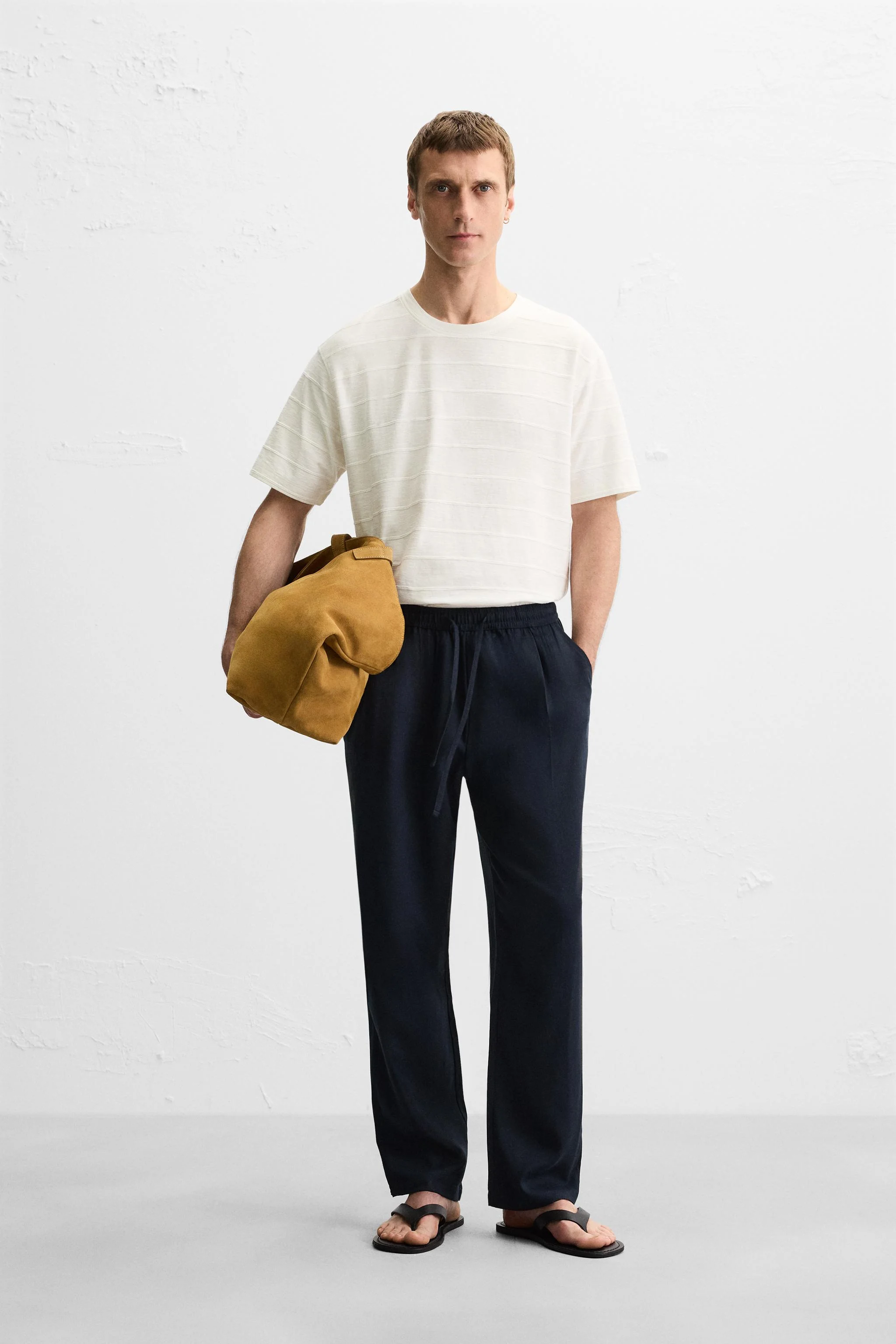 تی‌شرت بافت نامنظم راه راه