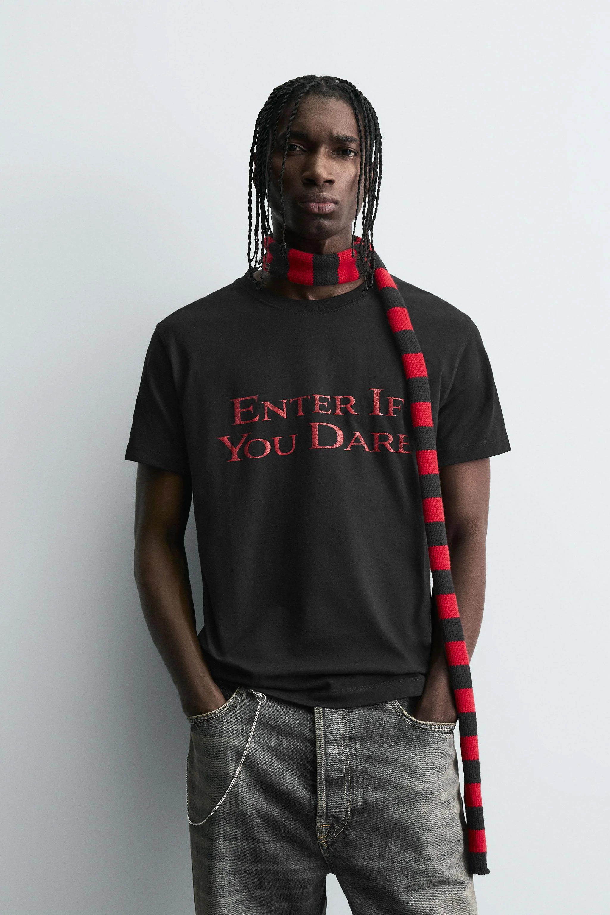 تی شرت با طرح چاپی