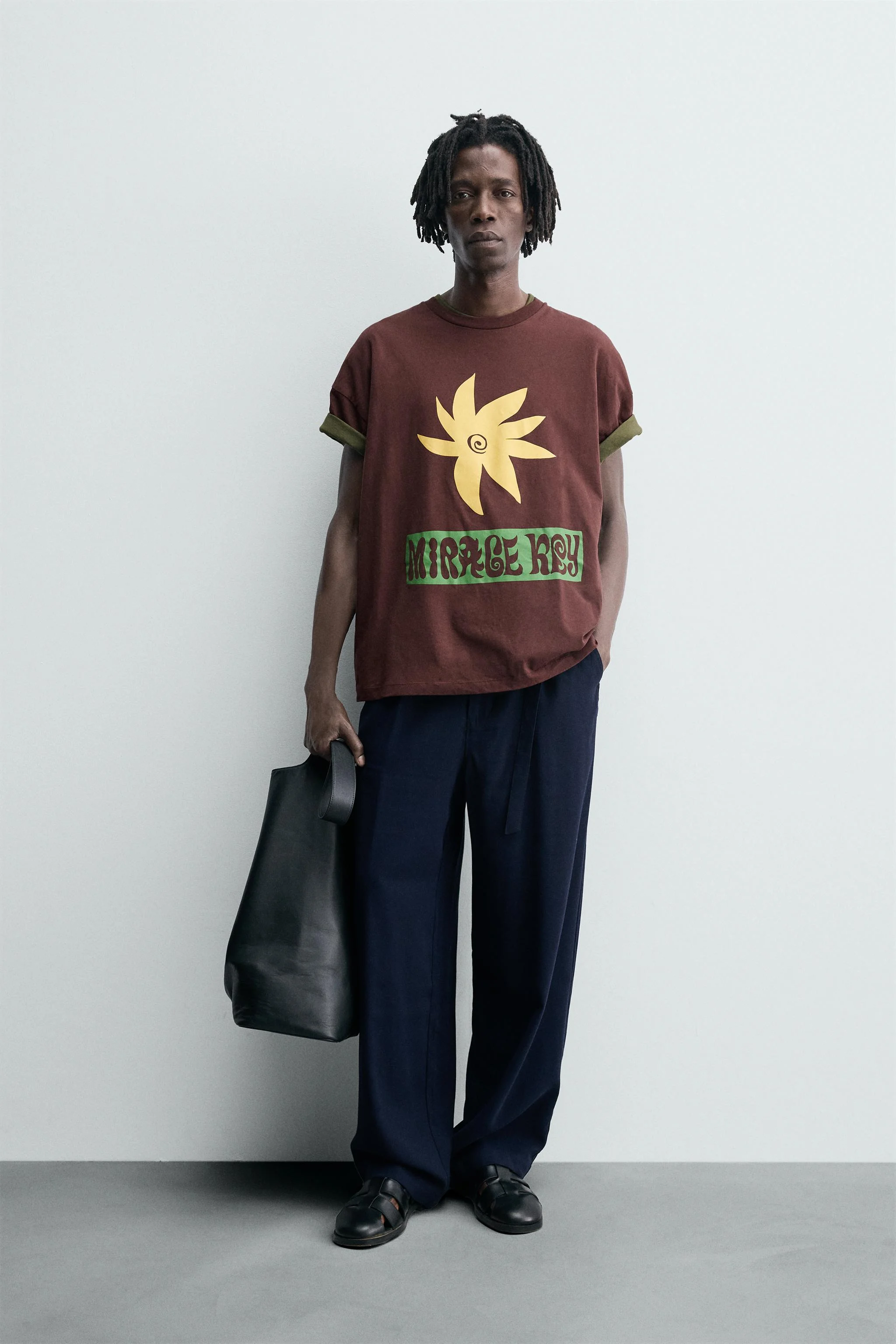 تی شرت با طرح نوشته