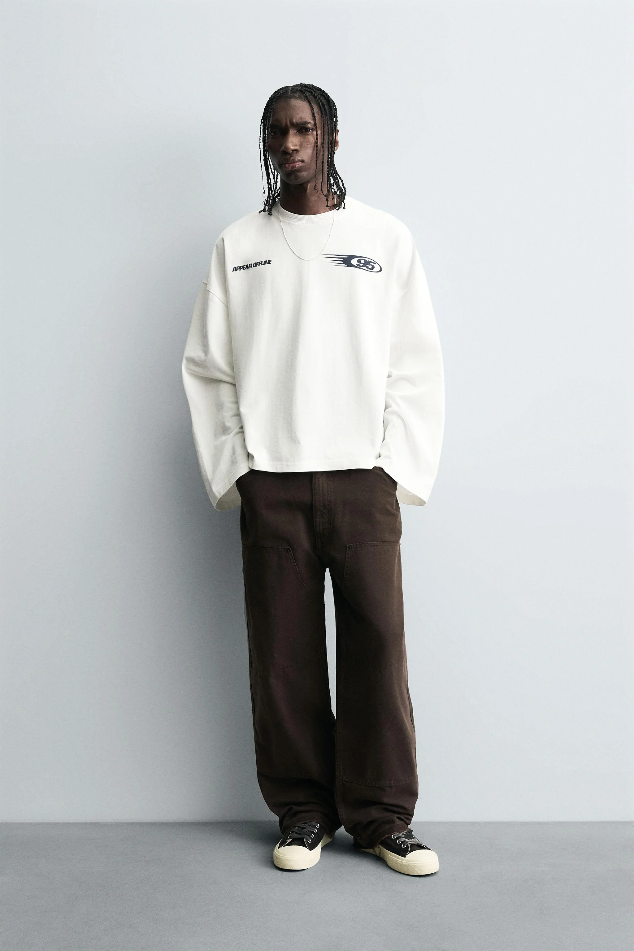 تی شرت با چاپ شعار متضاد