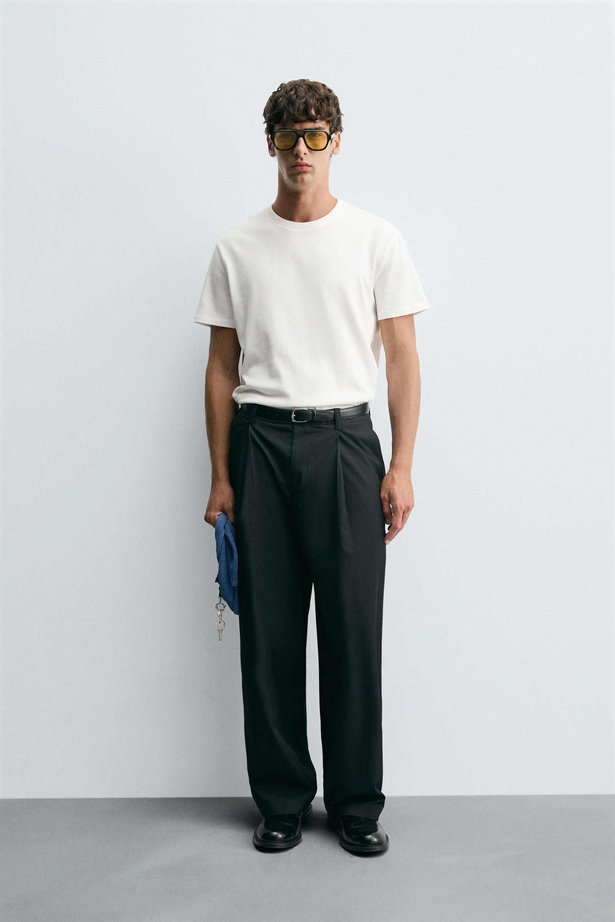 تی شرت نیم تنه با برش آزاد