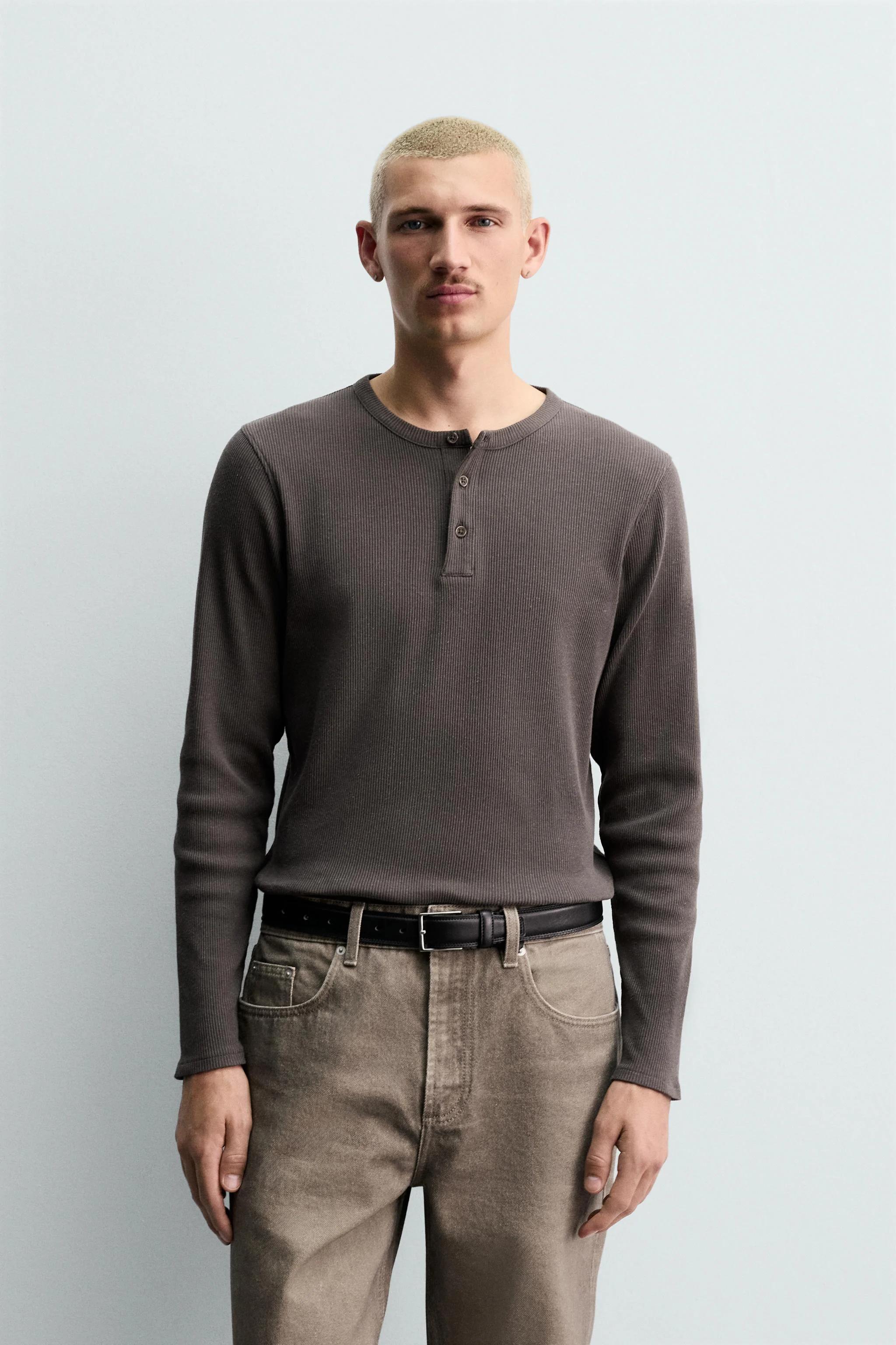 تی شرت یقه دیپلمات پنبه و کنف