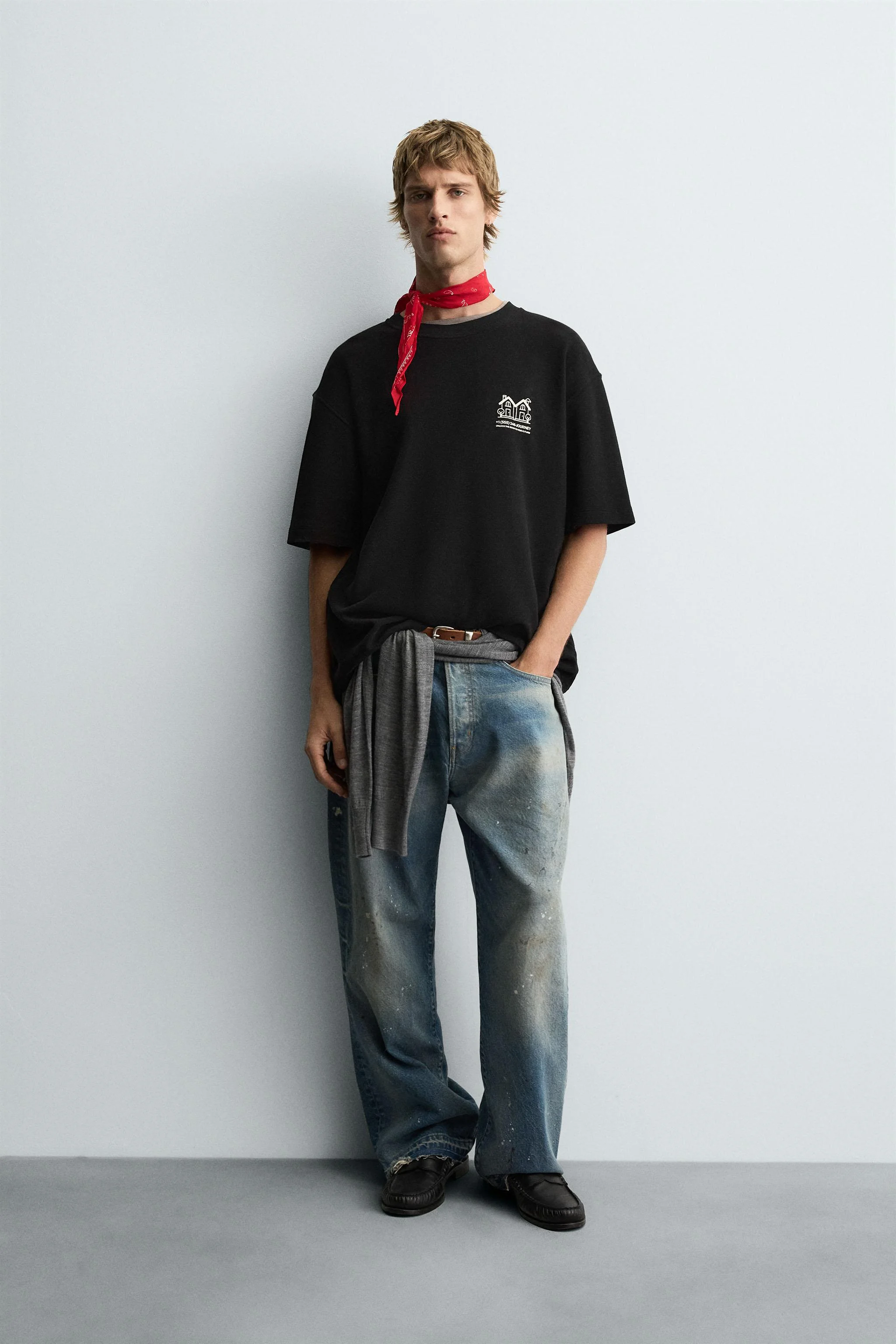 سویشرت طرح چاپی متضاد