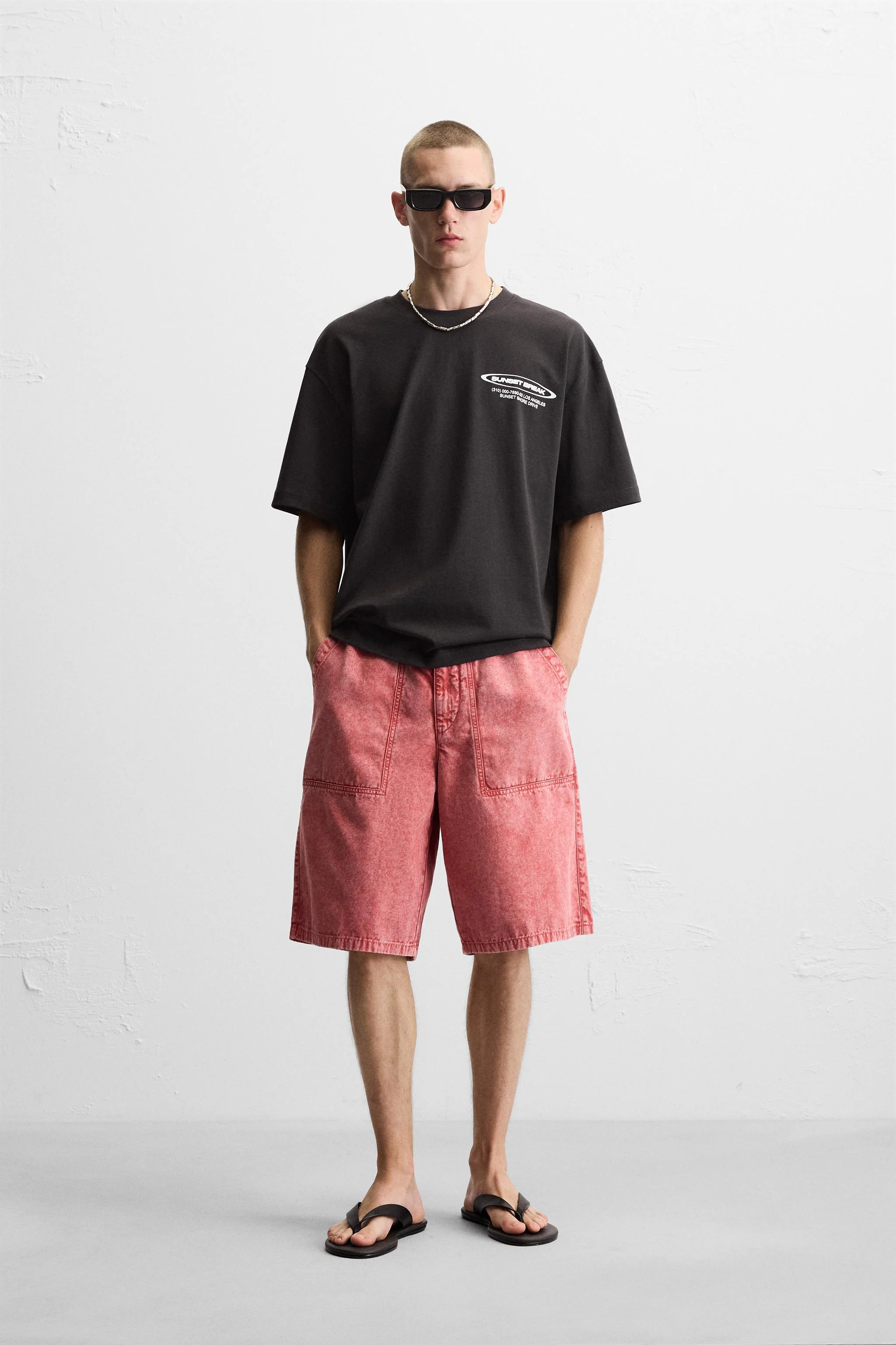 تی شرت با طرح چاپی