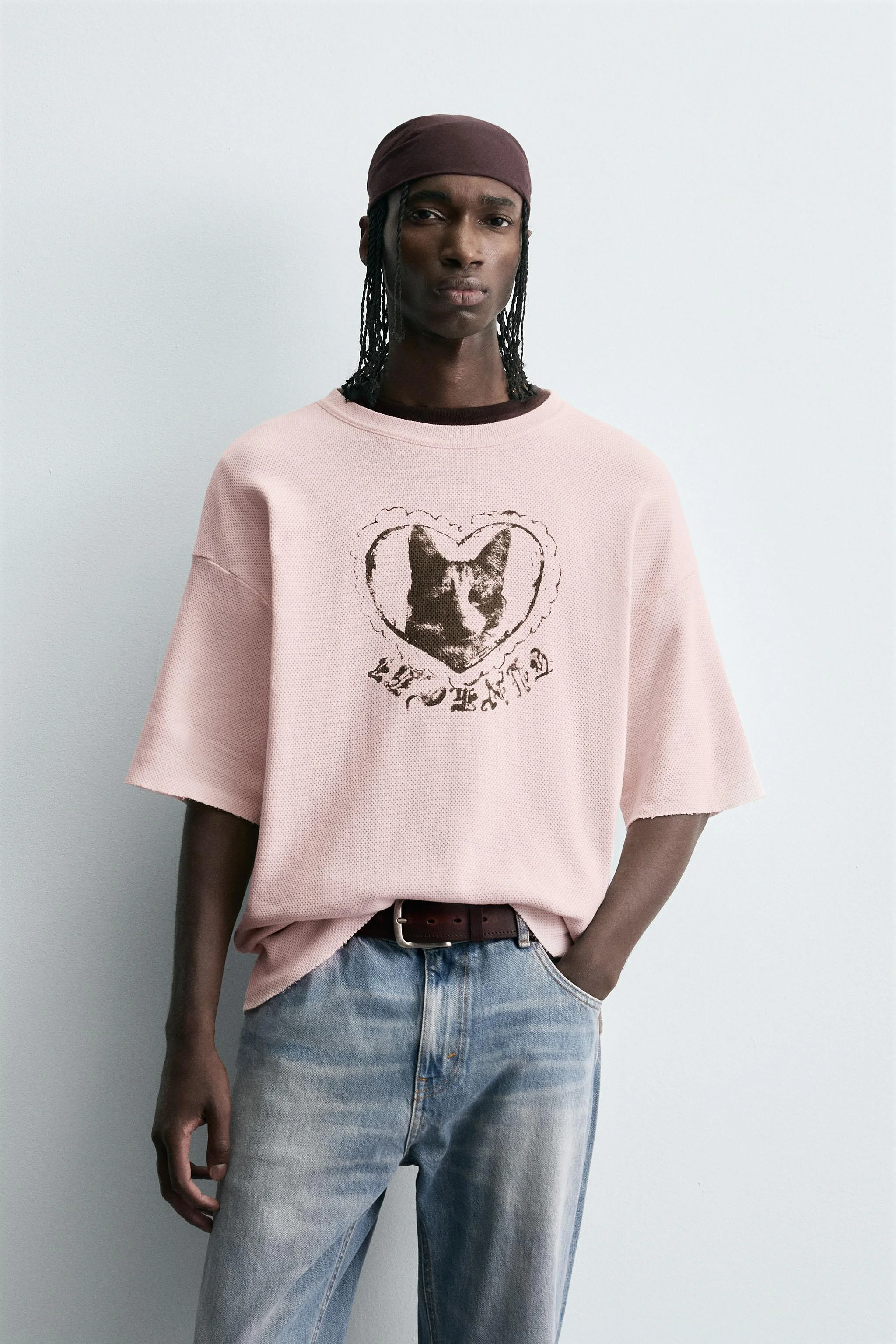 تی شرت بافتنی طرح دار متضاد