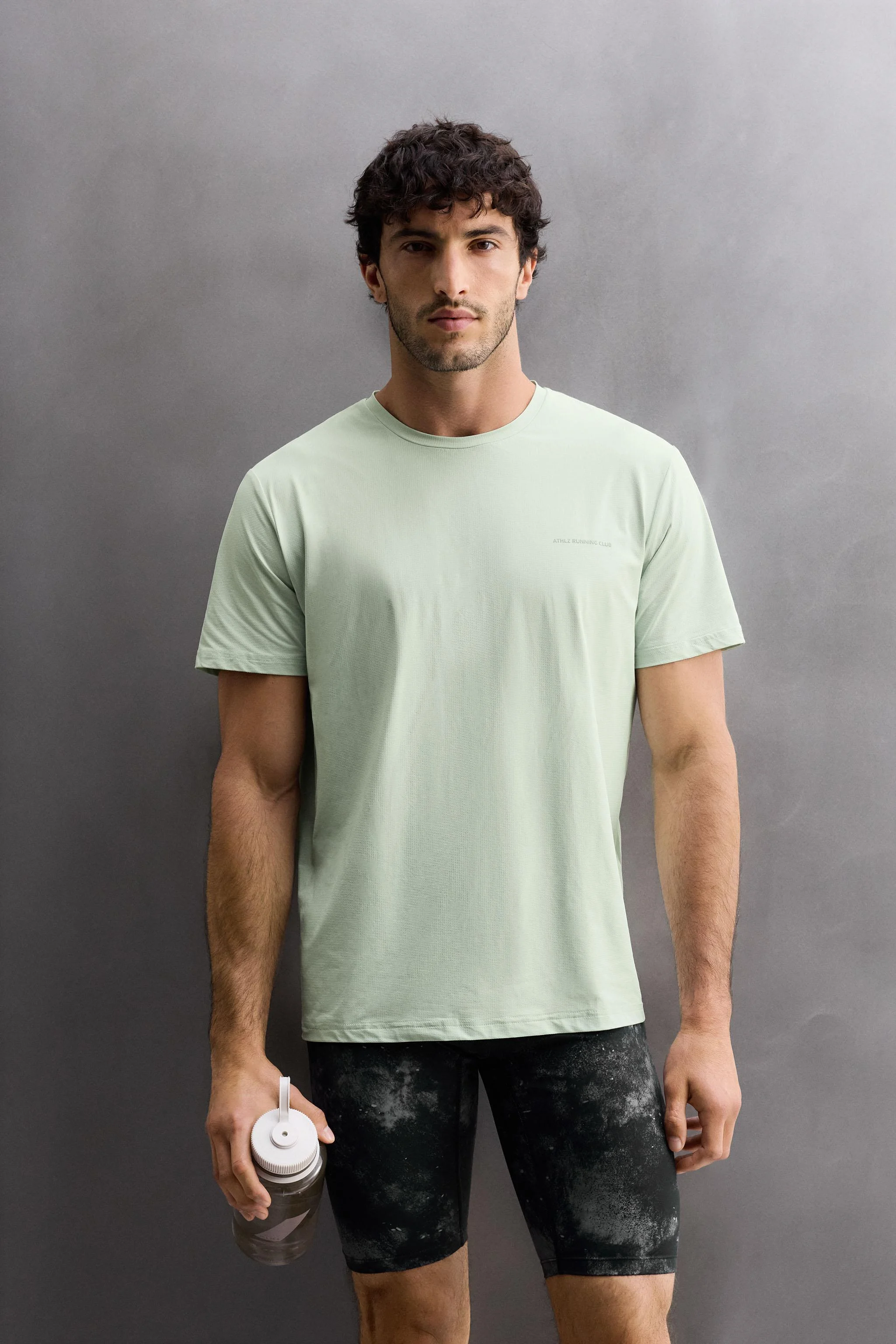 تی‌شرت رنگی ورزشی