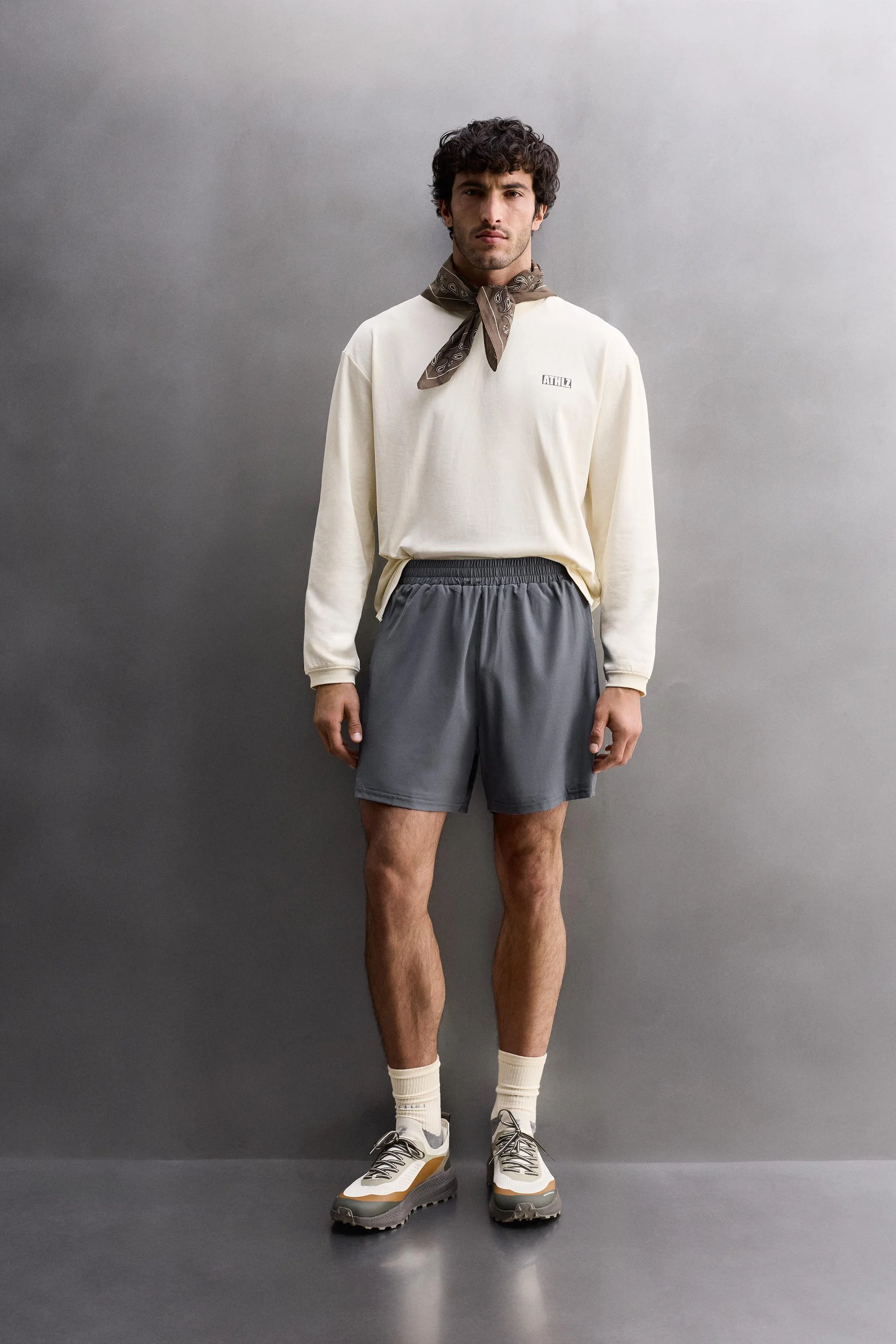 تی‌شرت تمرینی با طرح گرافیکی