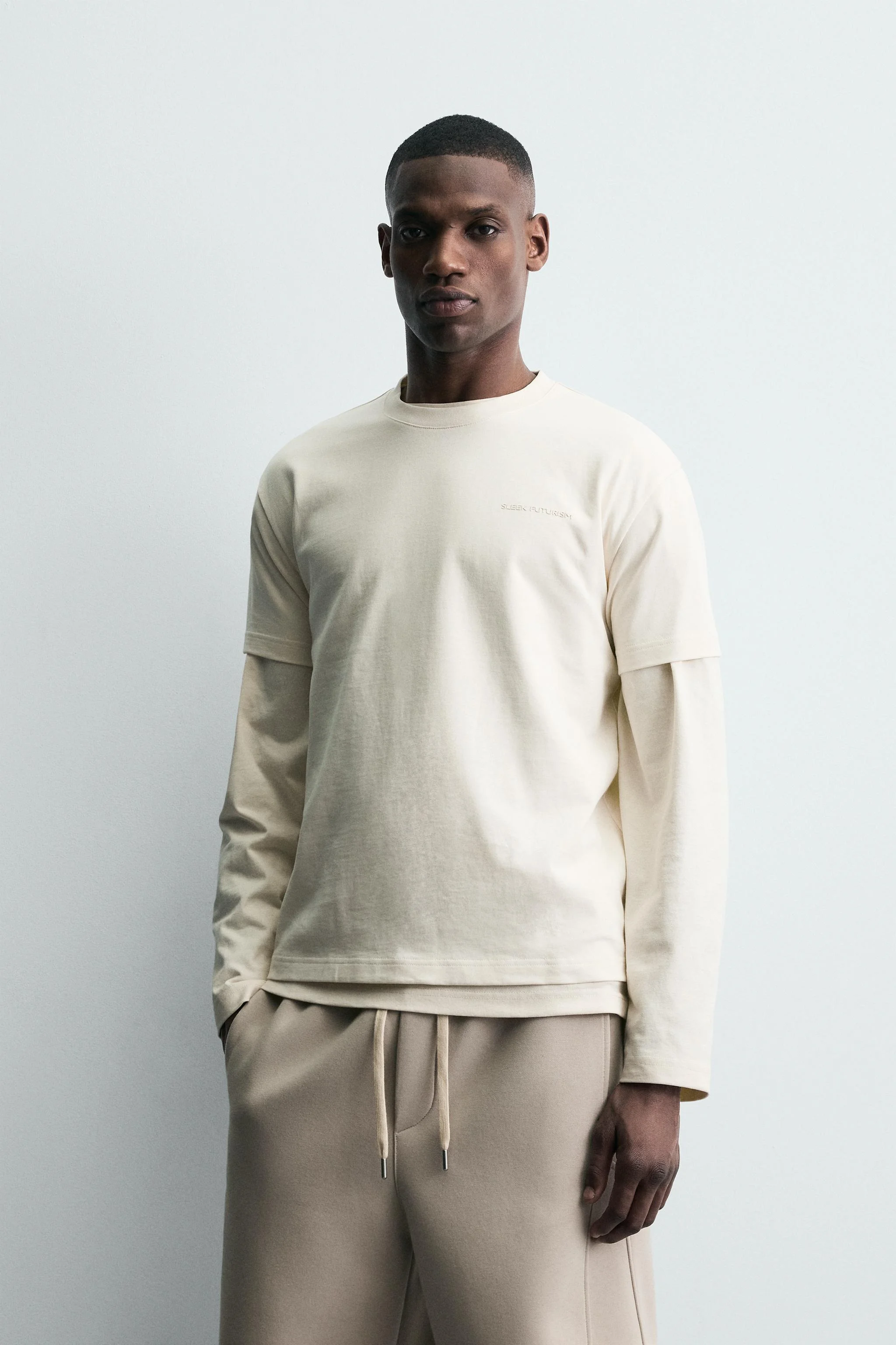 تی شرت با نوشته برجسته