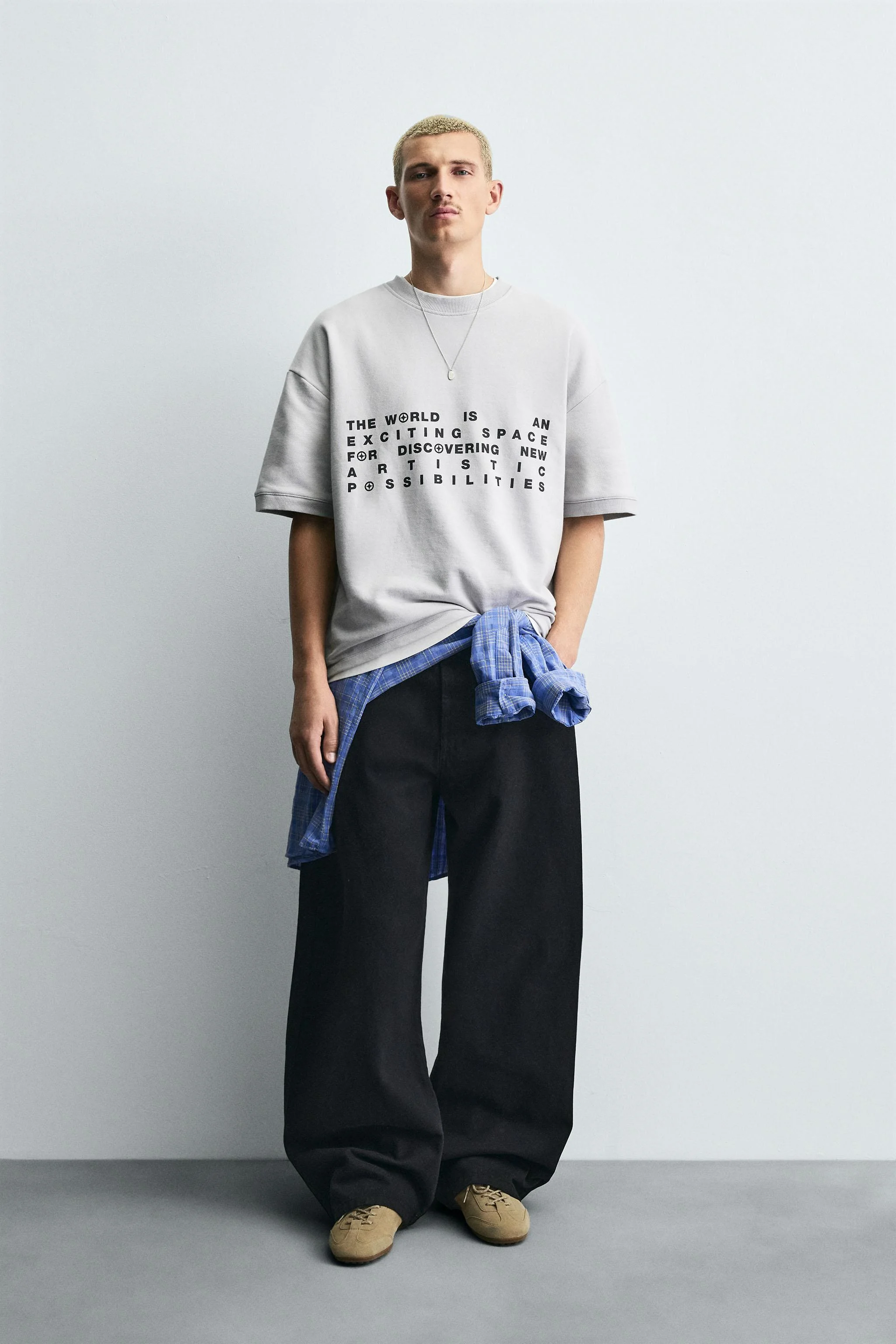 سویشرت طرح دار با چاپ متضاد