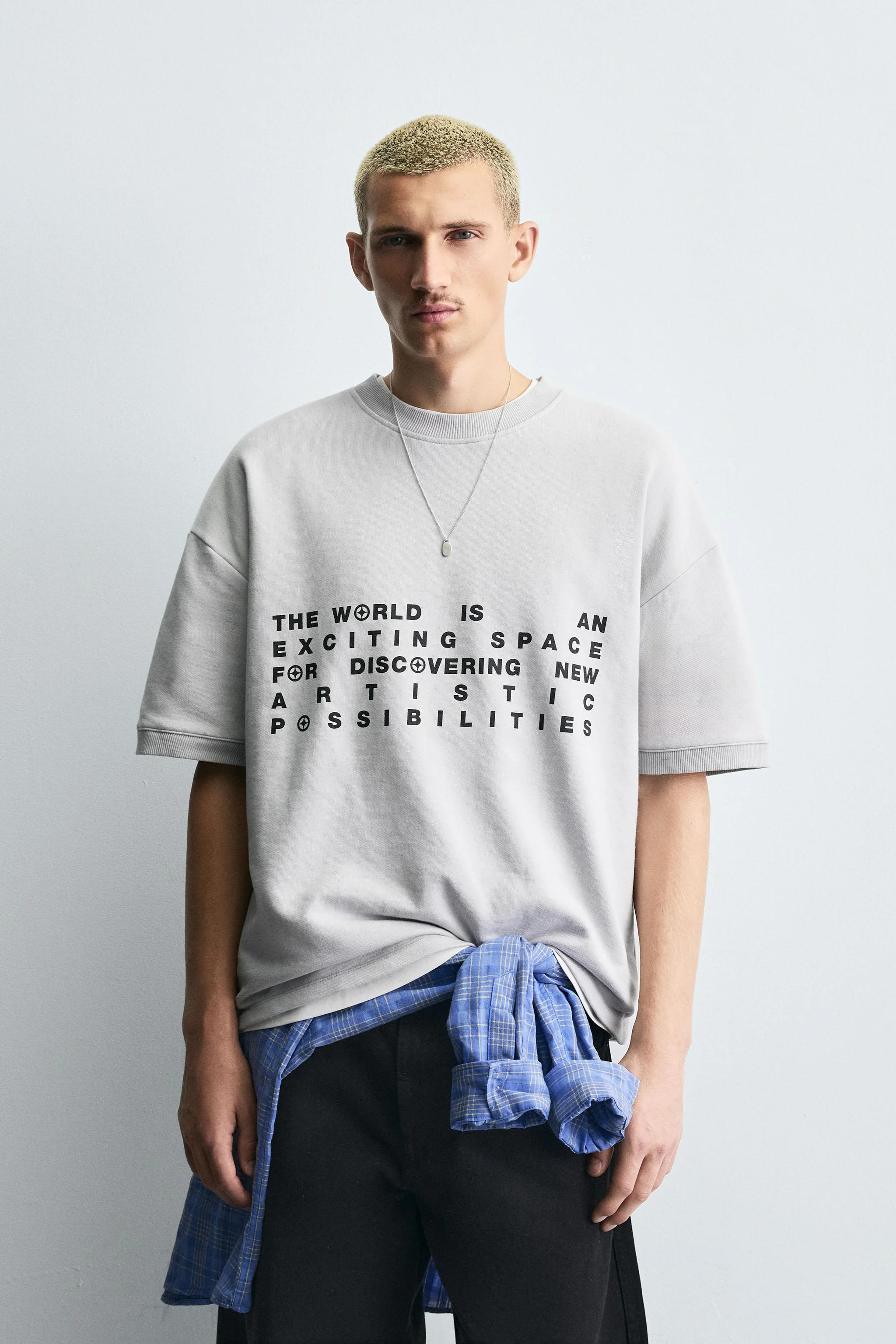 سویشرت طرح دار با چاپ متضاد