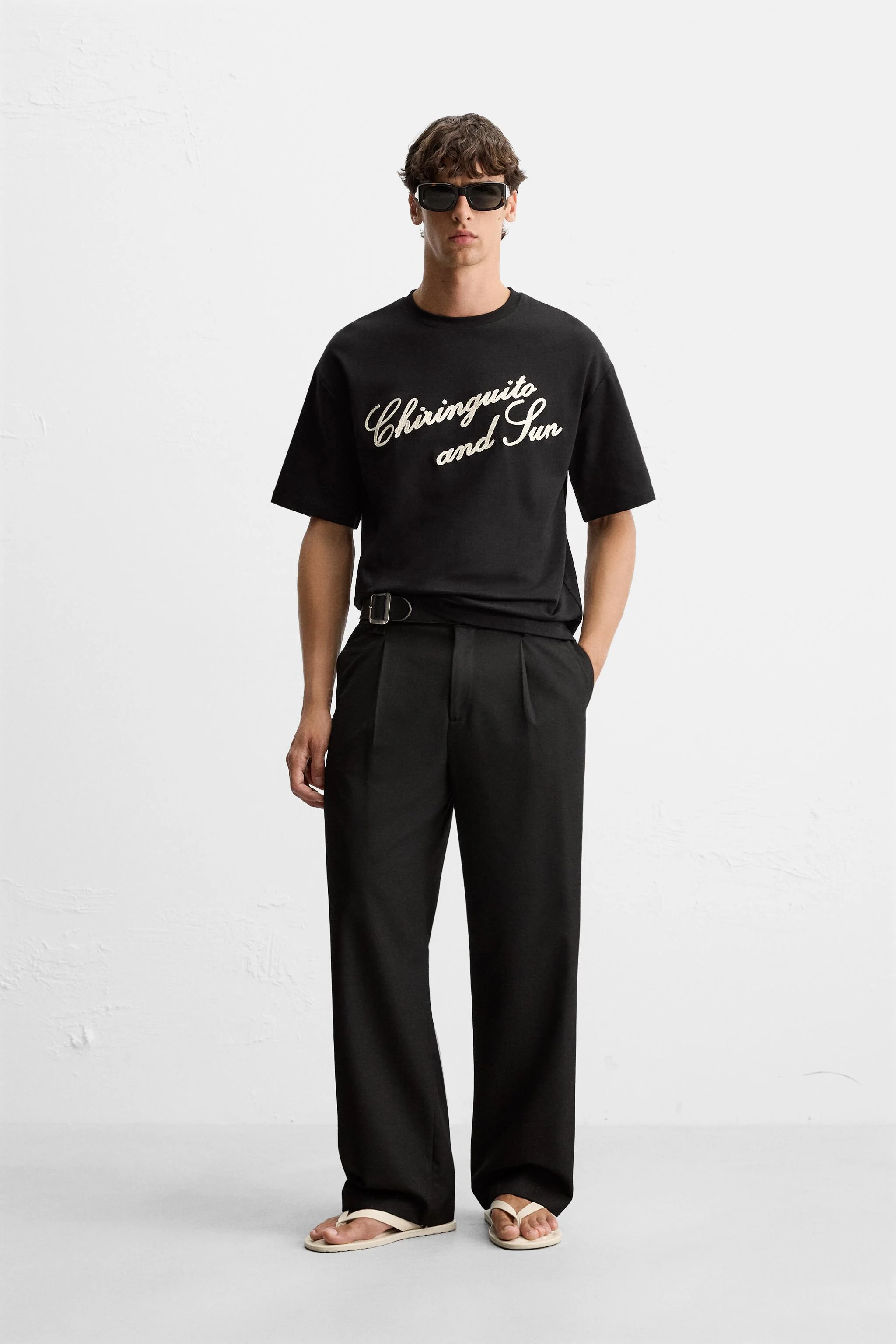 تی شرت گلدوزی شده با نوشته