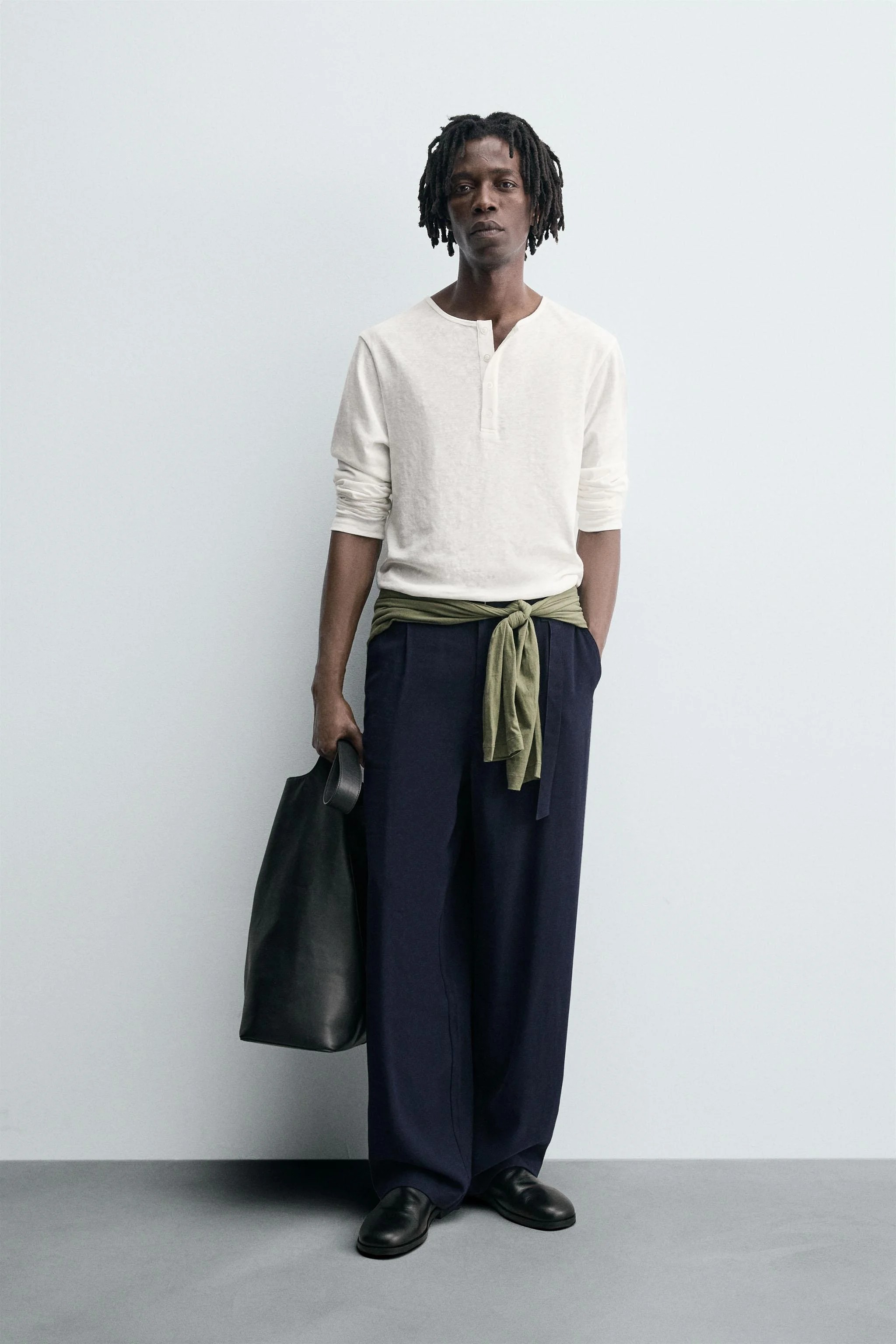 تی شرت یقه دیپلمات تی شرت یقه دیپلمات