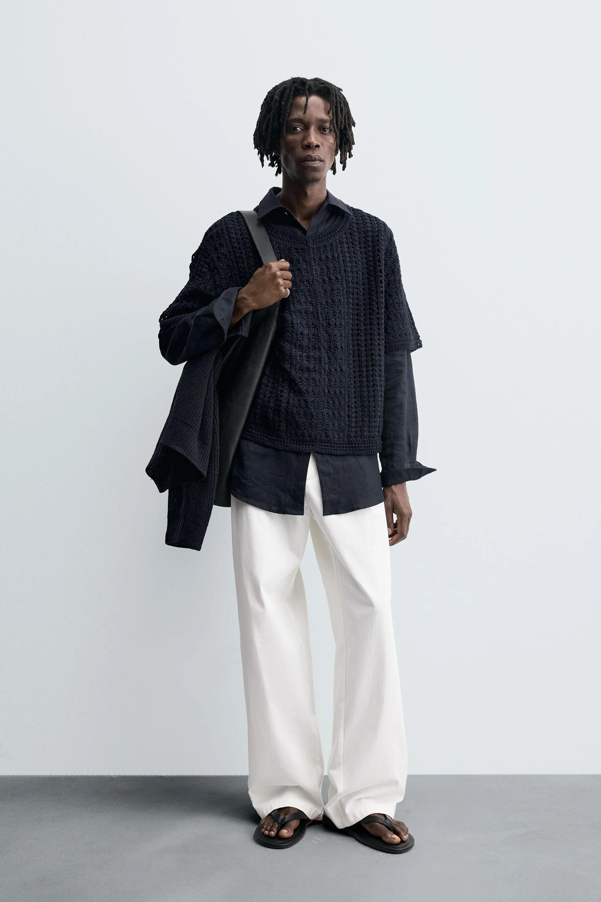 تی شرت بافتنی با طرح قلاب بافی