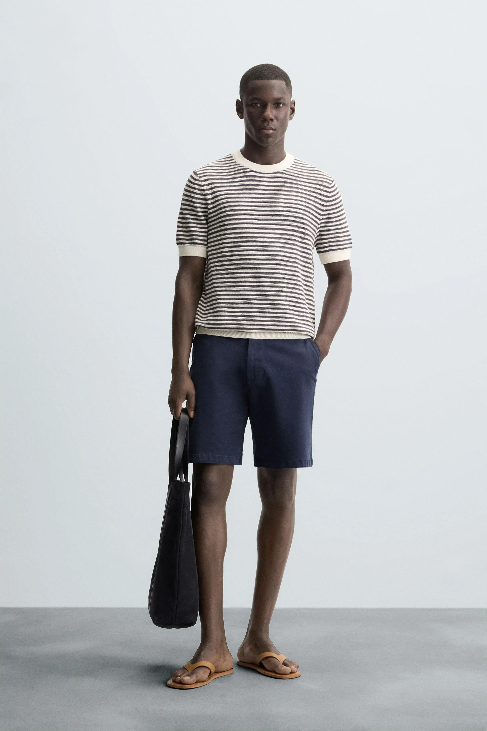 تی شرت بافت راه راه