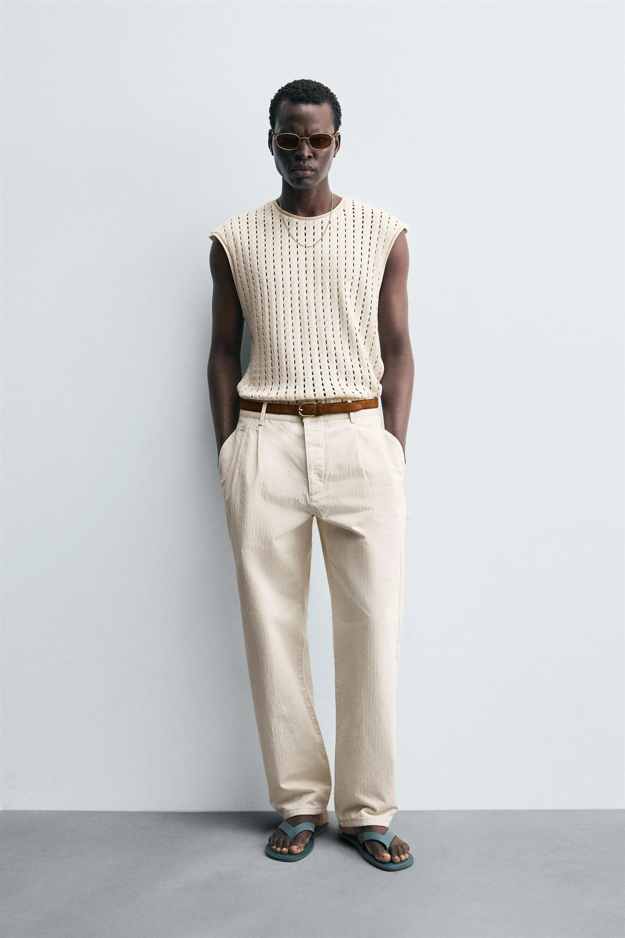 تی شرت بافتنی بدون آستین