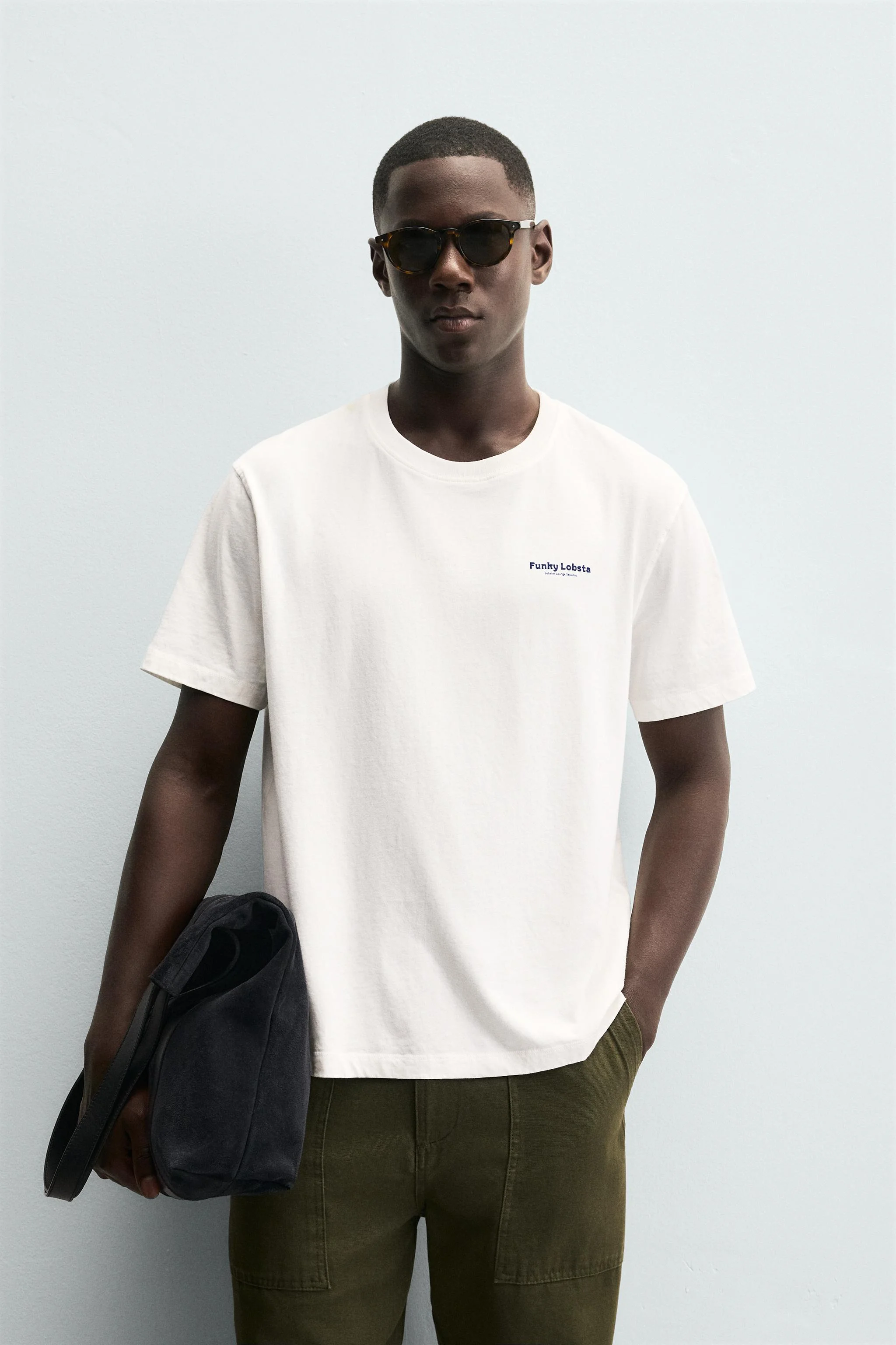 تیشرت با طرح خرچنگ تیشرت با طرح خرچنگ