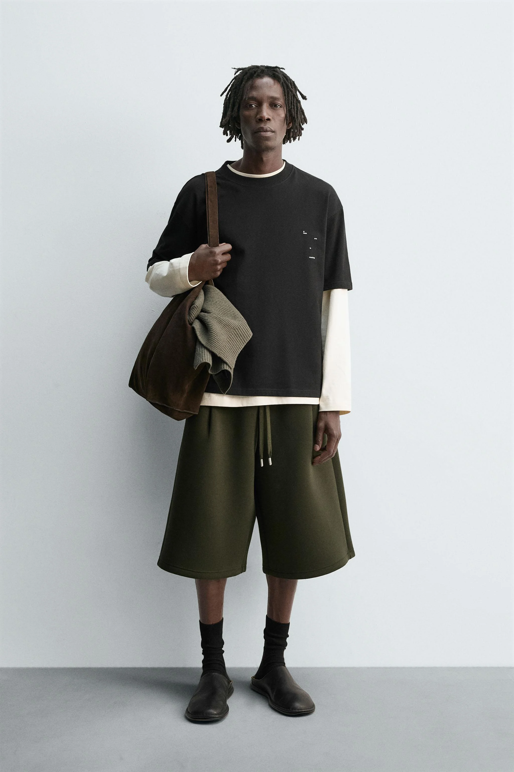 تی شرت طرح حلقه تی شرت طرح حلقه