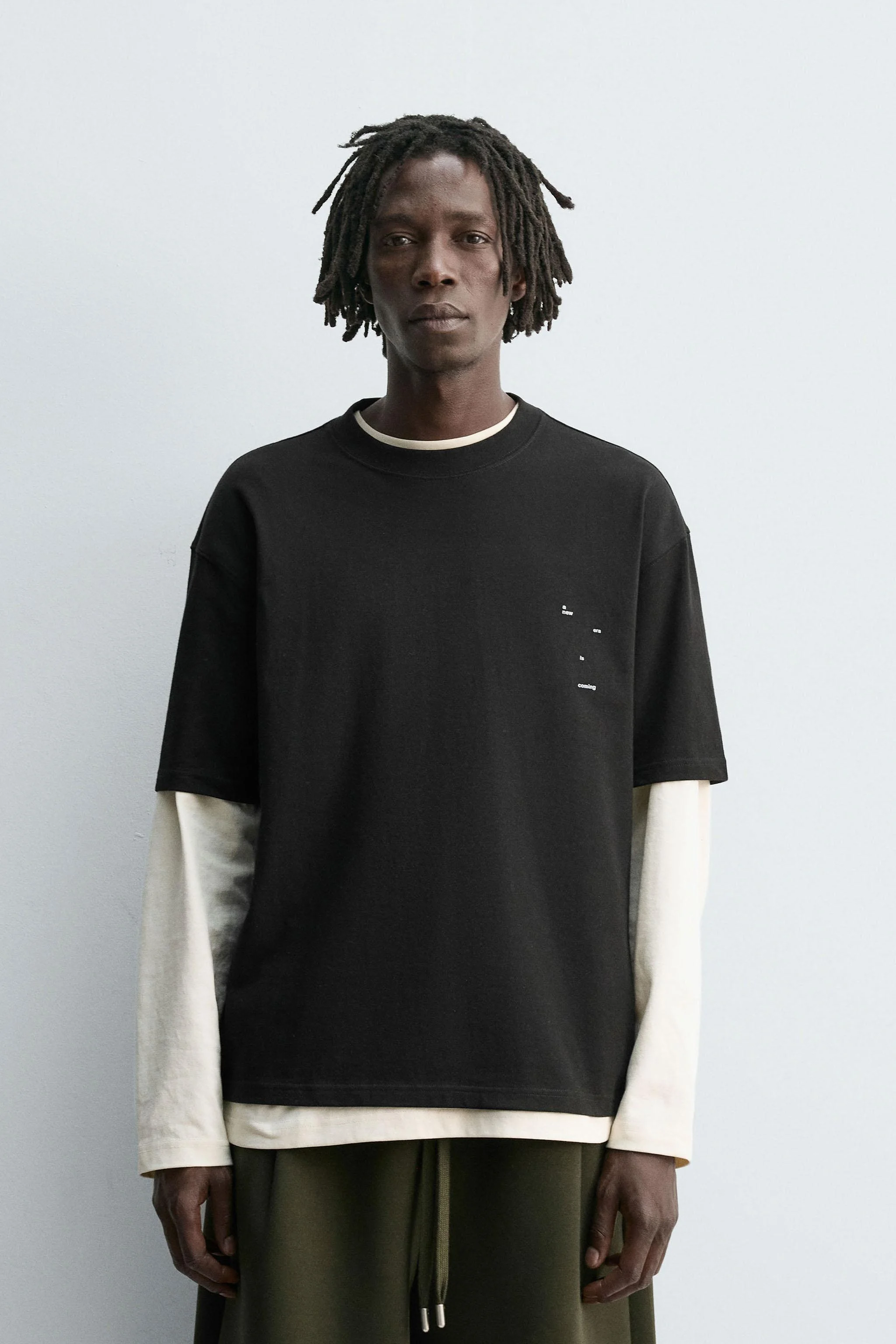 تی شرت طرح حلقه تی شرت طرح حلقه