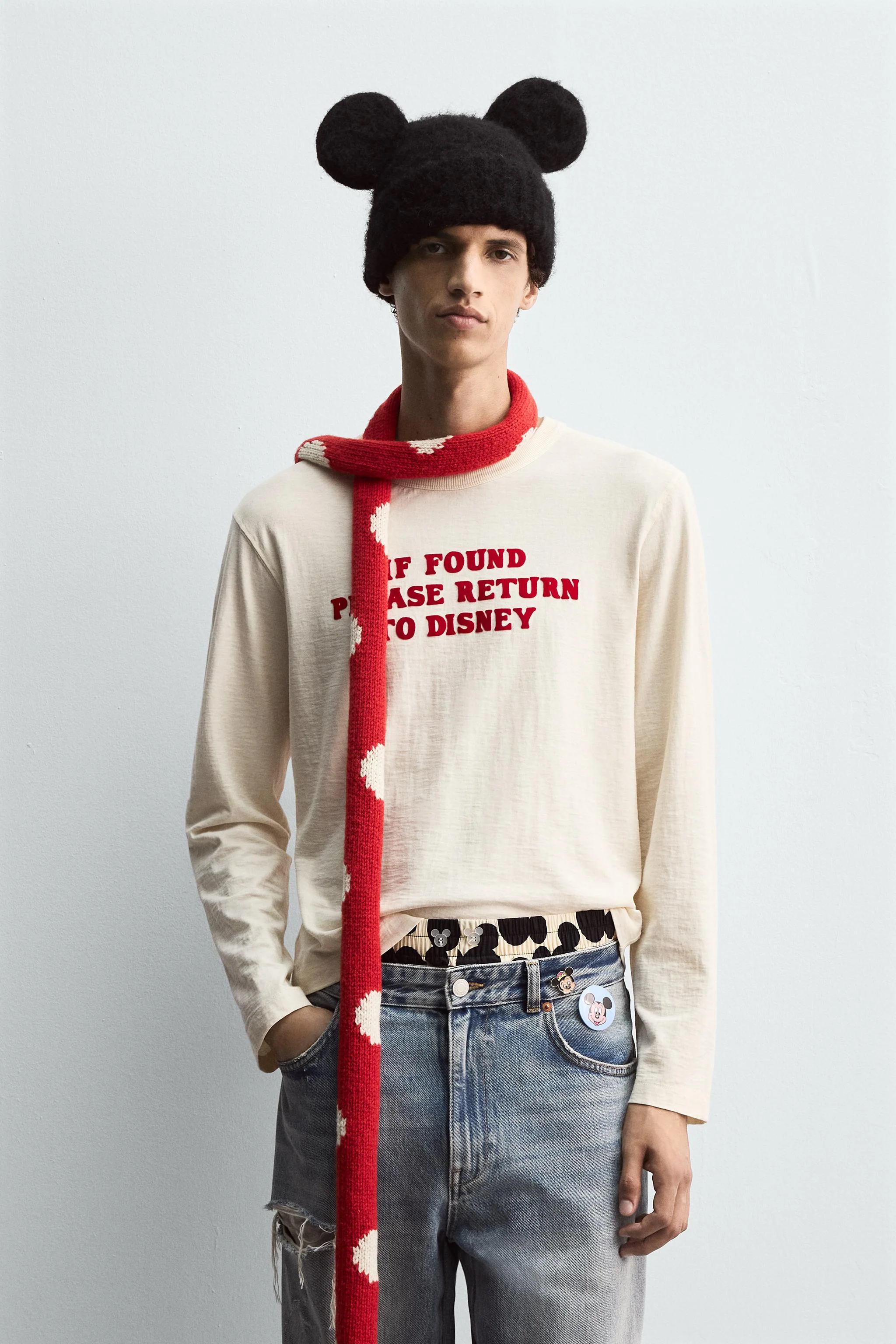 تی شرت طرح دار هری لمبرت برای زارا ایکس دیزنی تی شرت طرح دار هری لمبرت برای زارا ایکس دیزنی