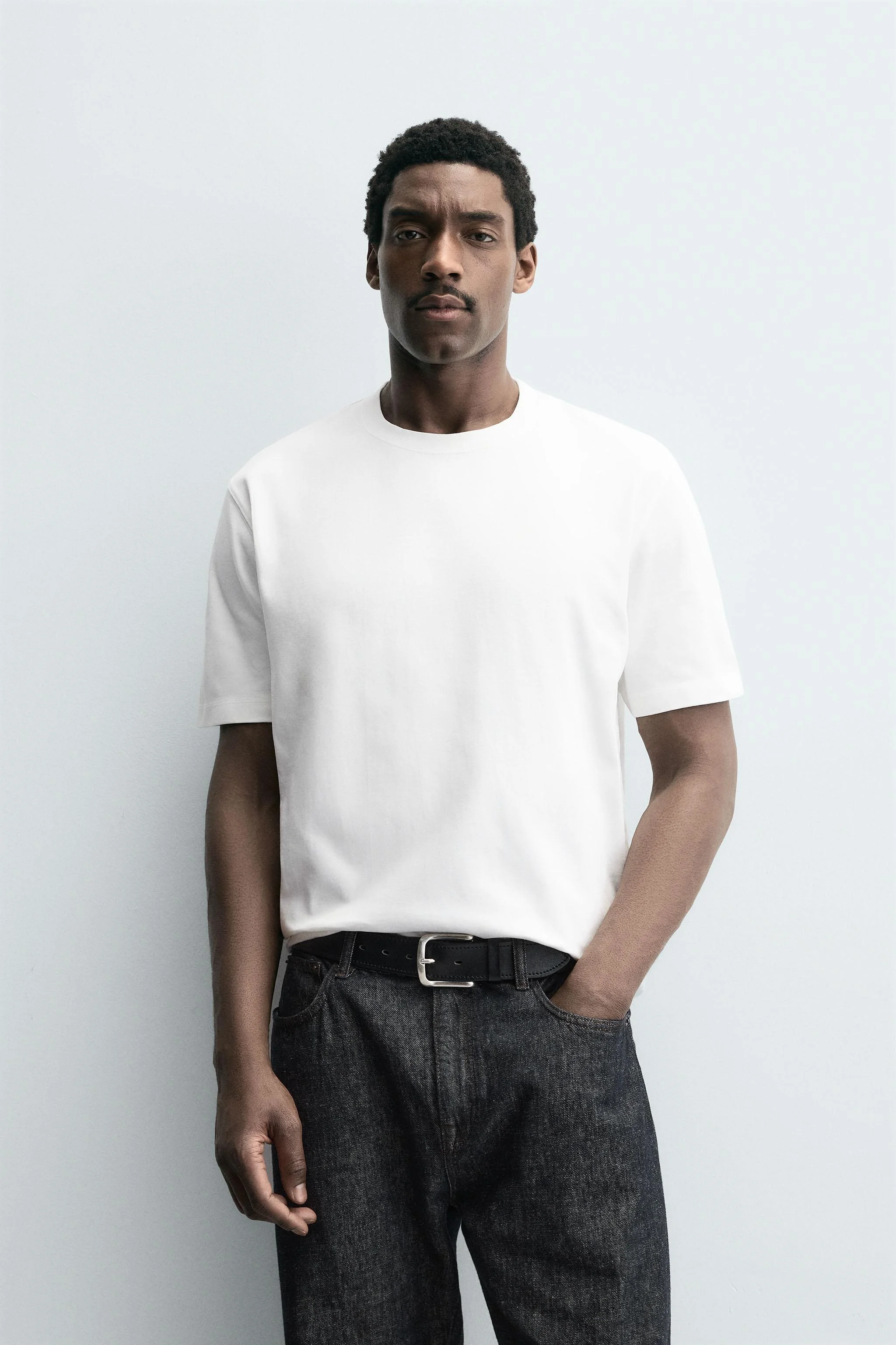 تی شرت آستین کوتاه سنگین وزن تی شرت آستین کوتاه سنگین وزن