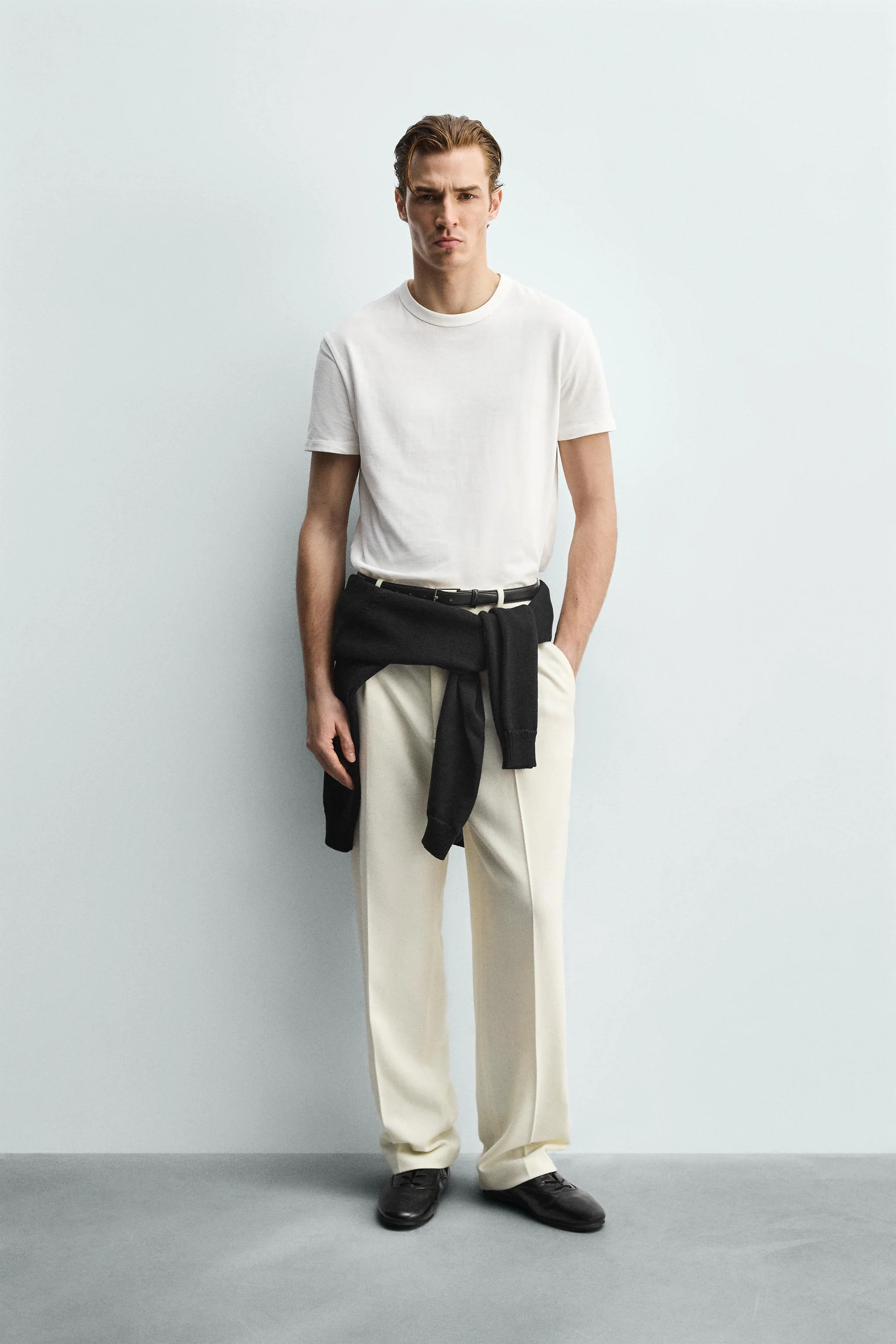 تی شرت نرم با برش معمولی