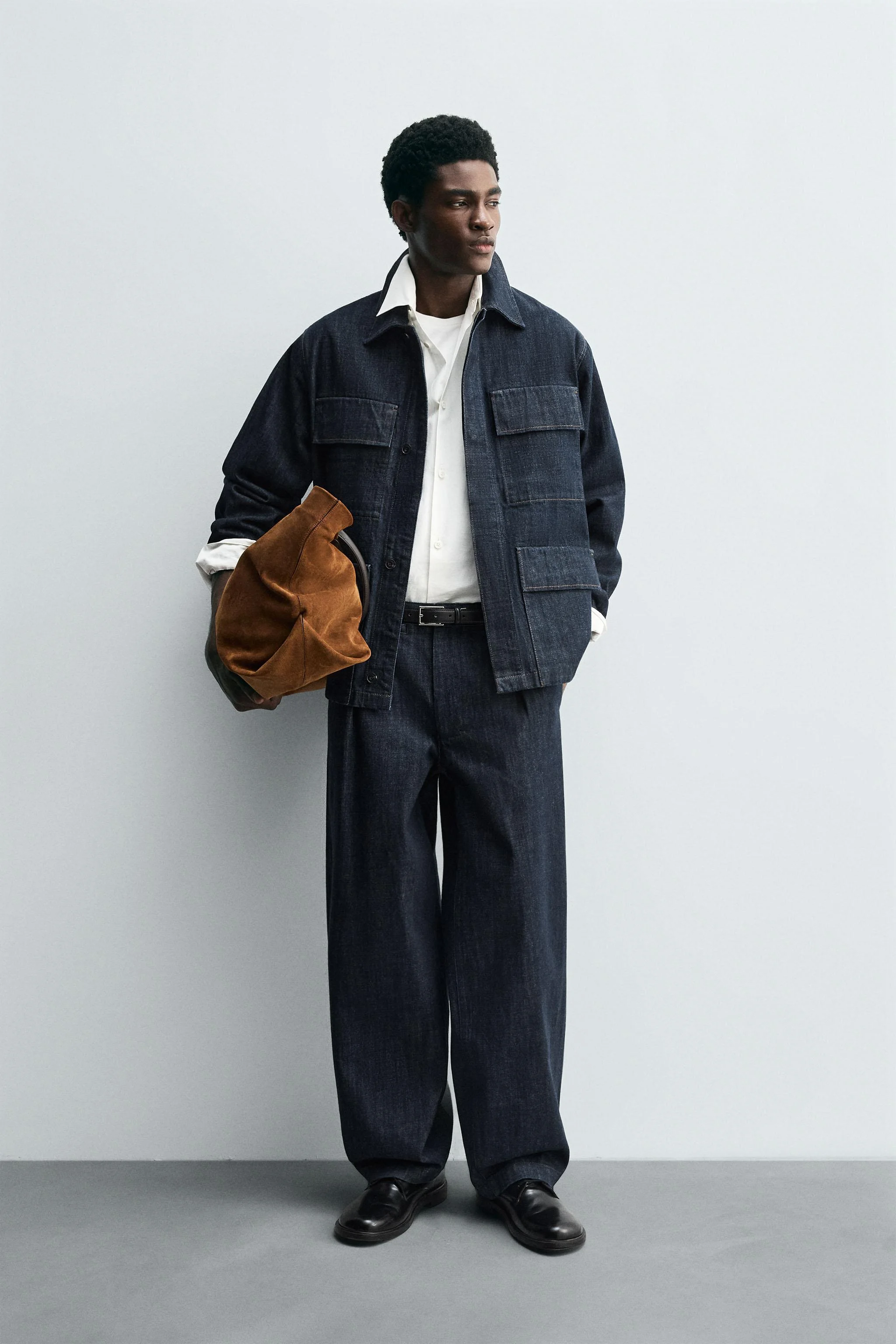 شلوار مدل بشکه ای از جنس جین نخی