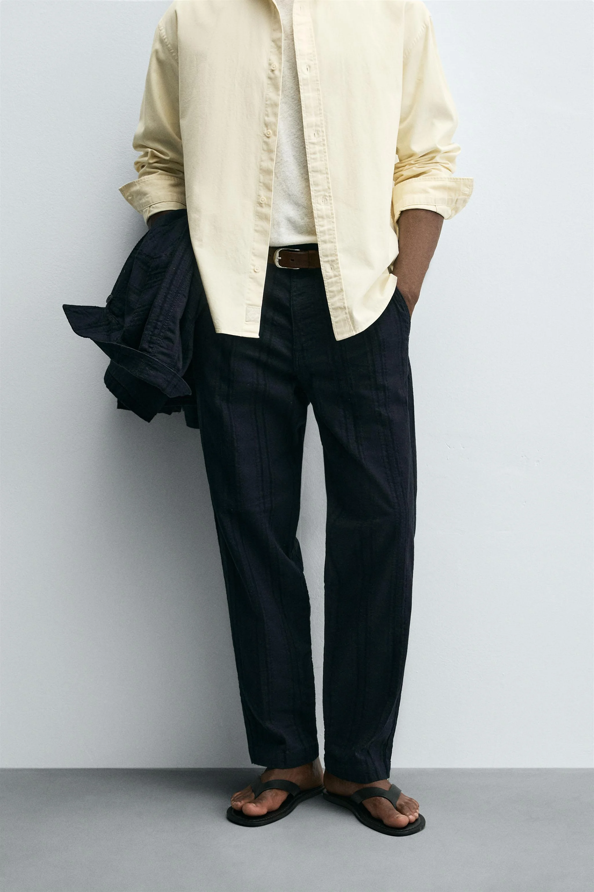 شلوار طرح‌دار ژاکارد