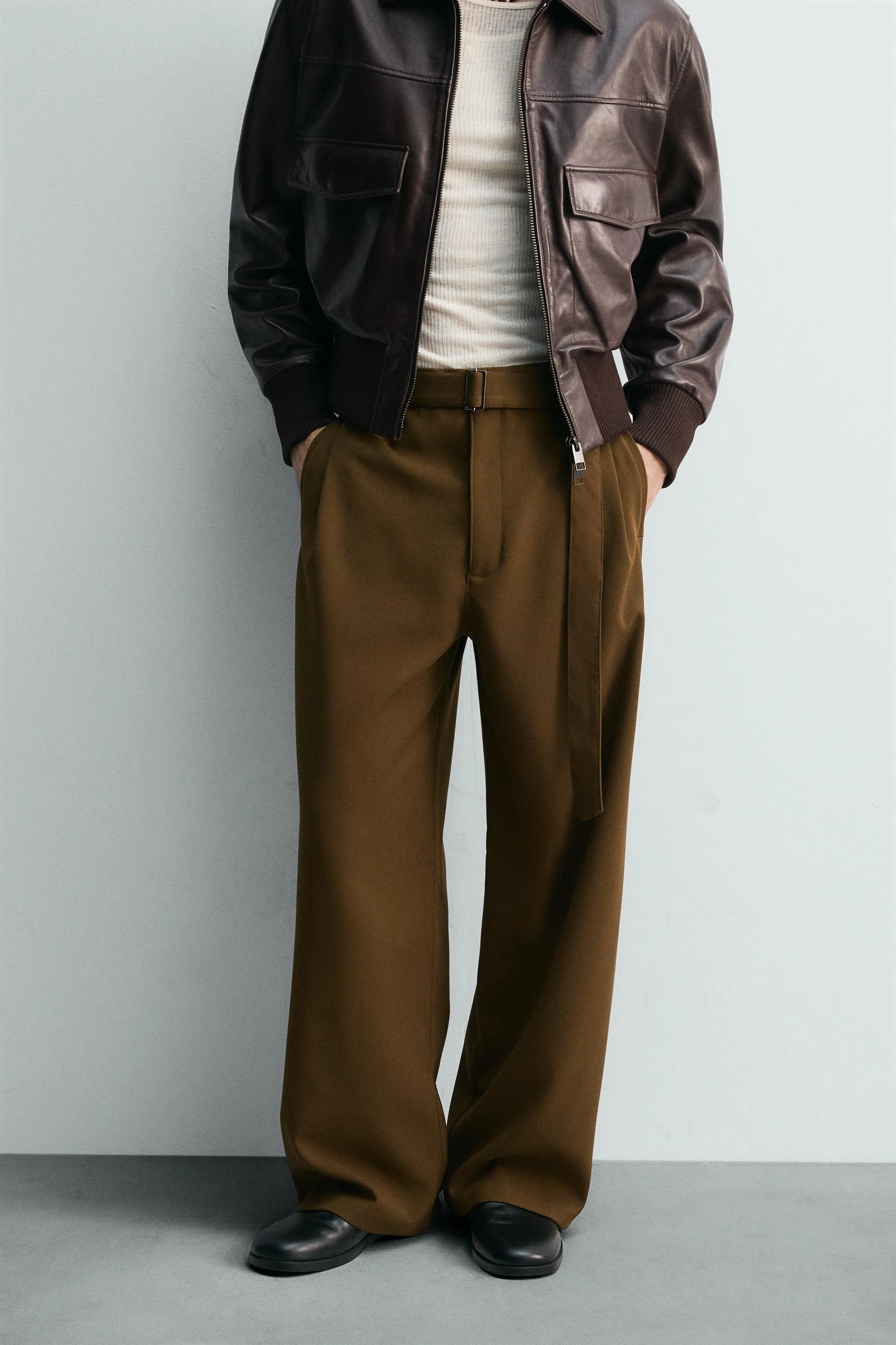 شلوار راسته با کمربند