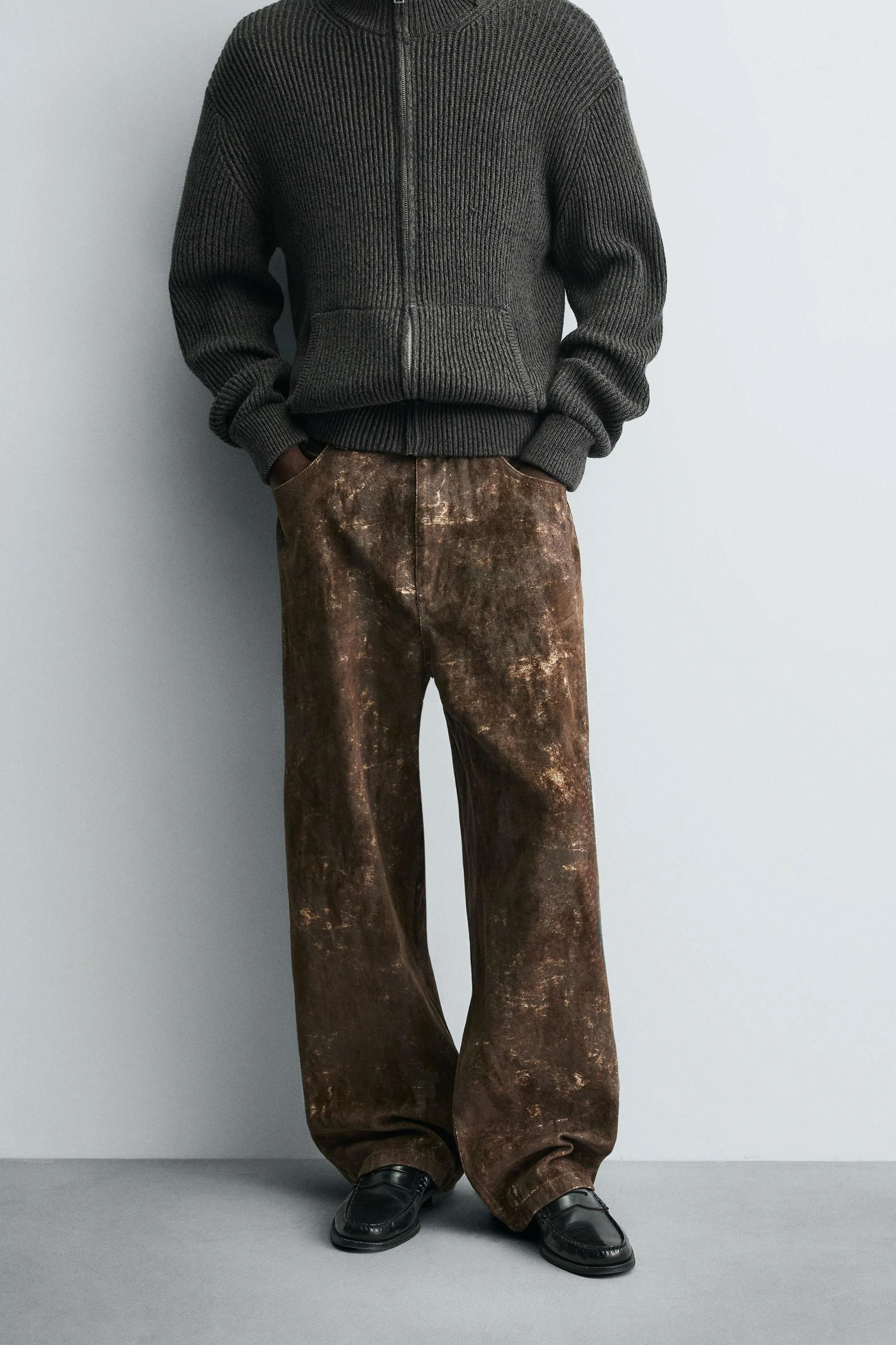 شلوار نجار با طرح آبستره شلوار نجار با طرح آبستره